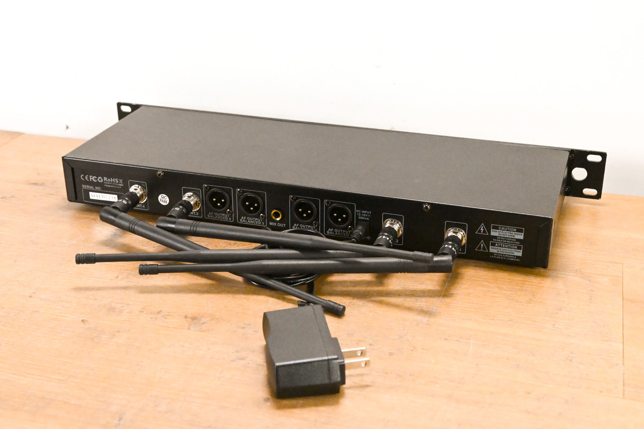Phenyx Pro PTU-7000-4H Quad UHF Wireless Microphone System w/ Auto-Scan