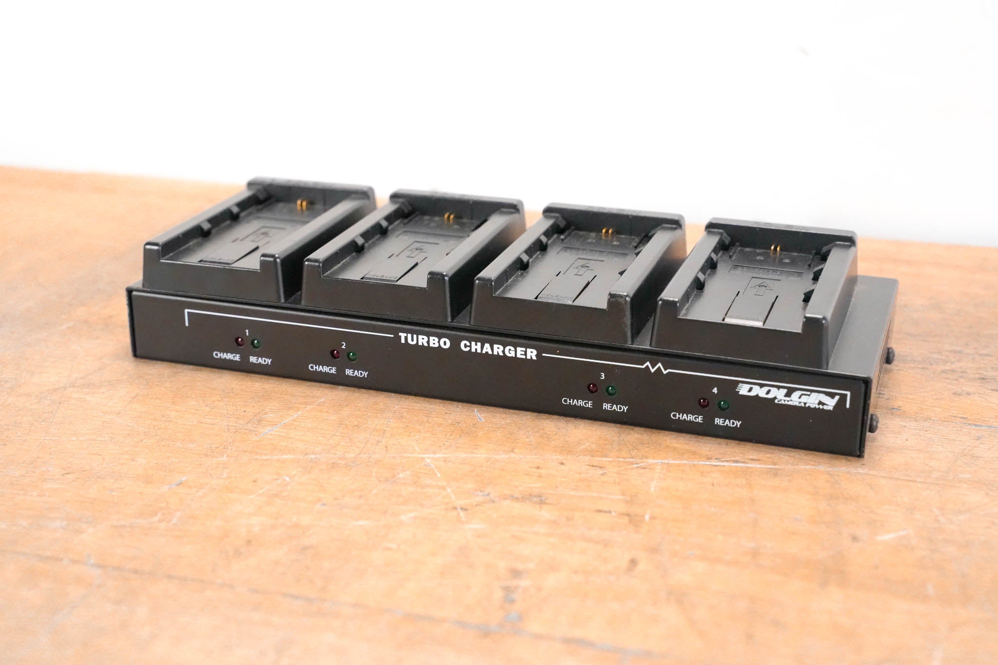 Dolgin Engineering TC40 4 Position Battery Dock for Canon (NO PSU)