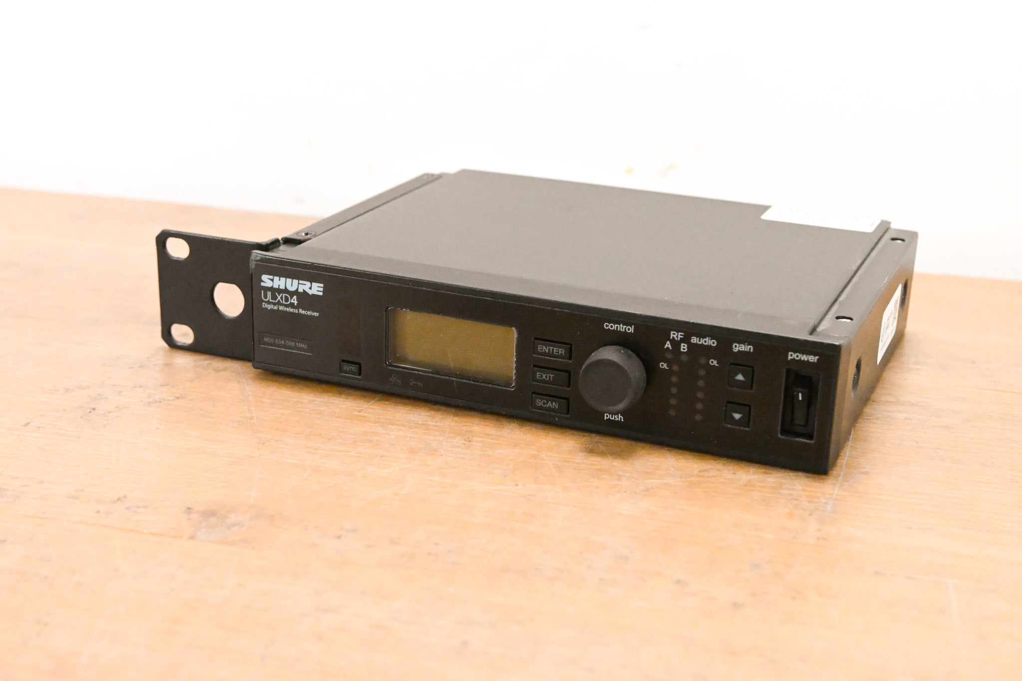 Shure ULXD4 Digital Wireless Receiver - H50 Band: 534-598 MHz (NO PSU)