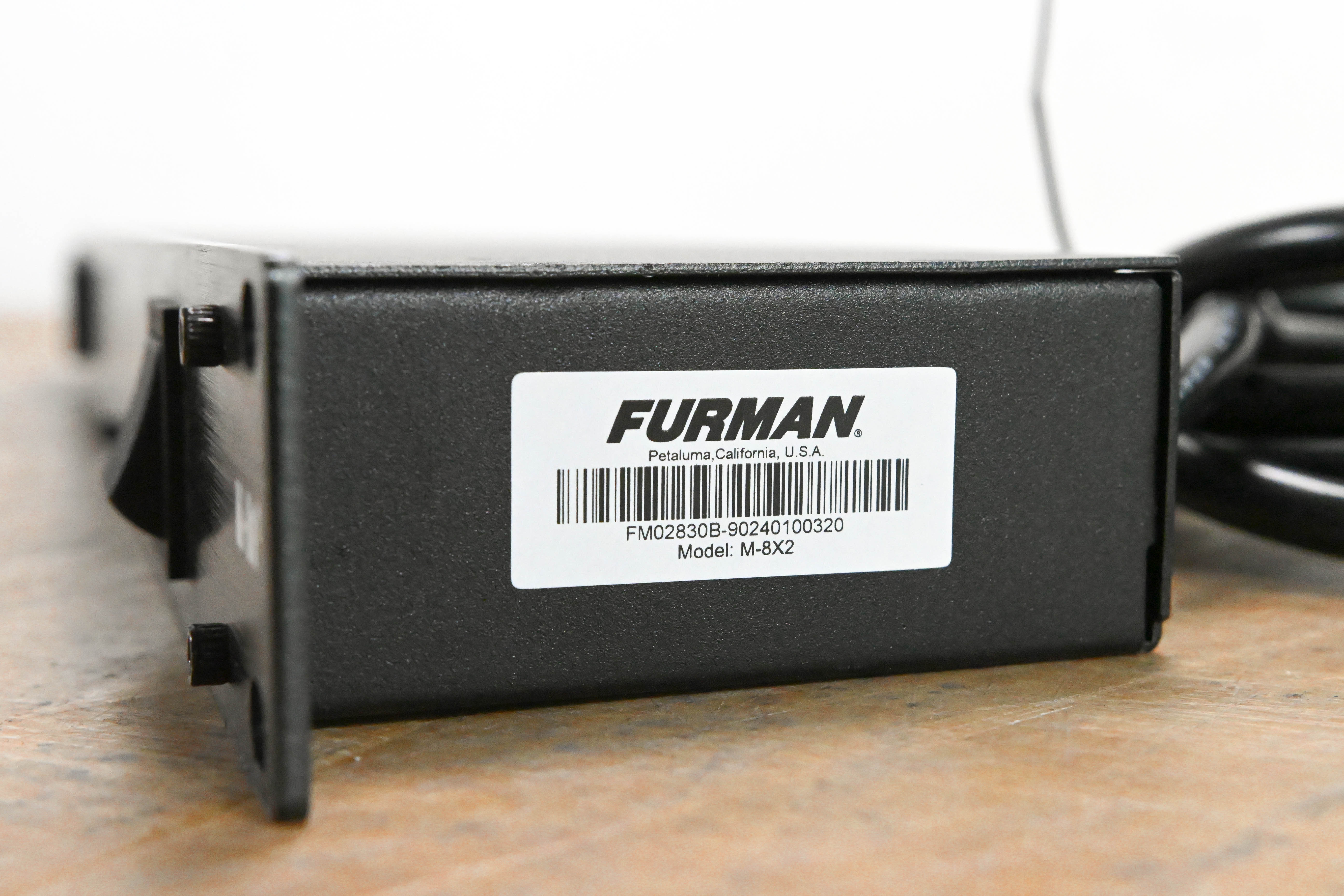 Furman M-8x2 8-Outlet Power Conditioner
