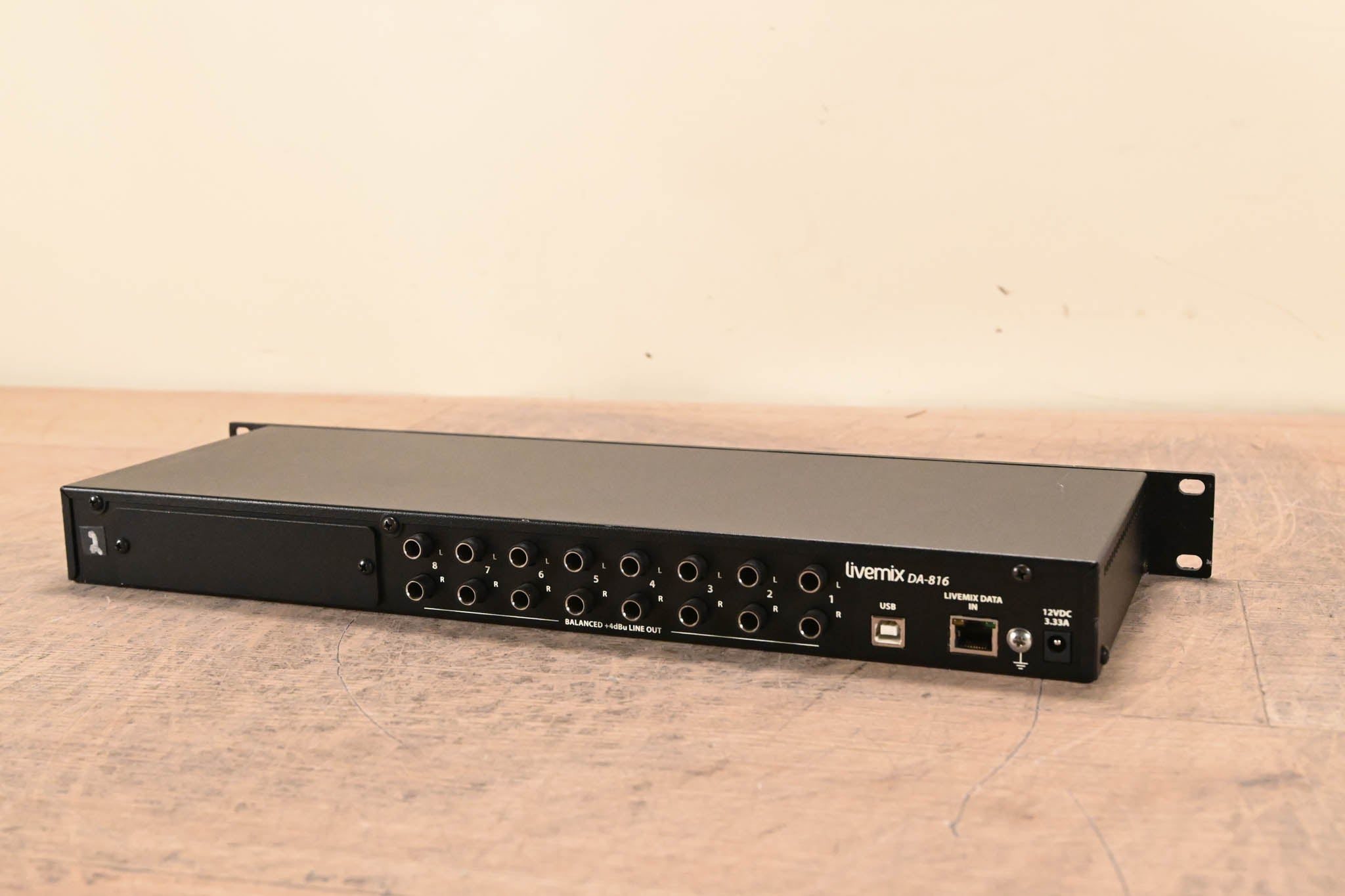 Digital Audio Labs Livemix DA-816 Analog Output Unit (NO POWER SUPPLY)