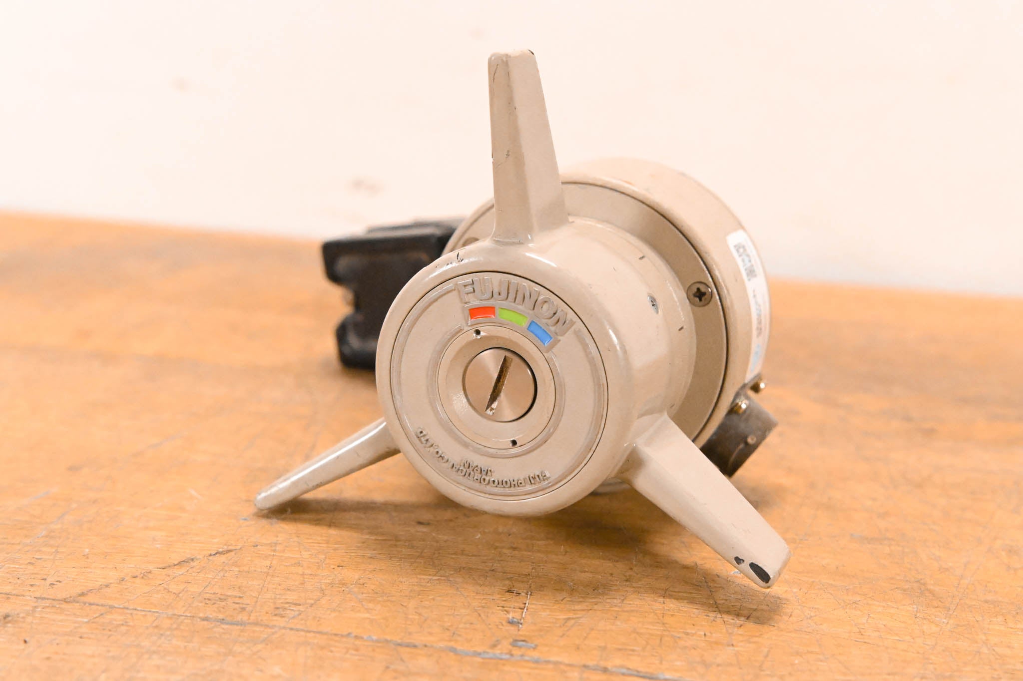 Fujinon EPD-12B with MCA-6A Clamp