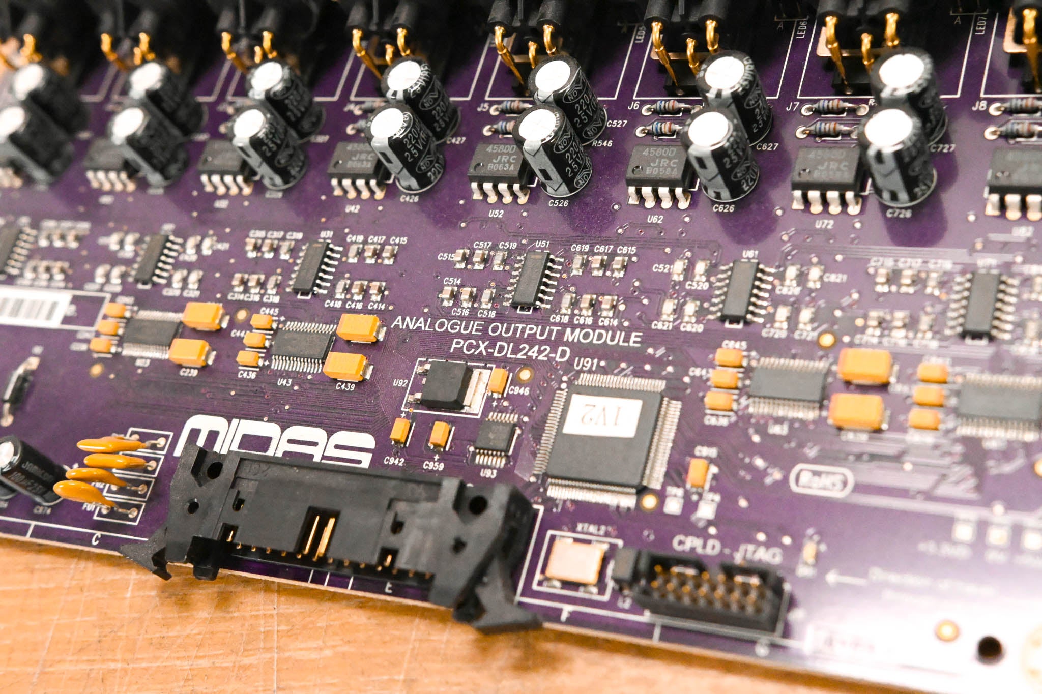 Midas DL242 Analogue Output Module 8-Channel XLR Card (PCX-DL242-D)