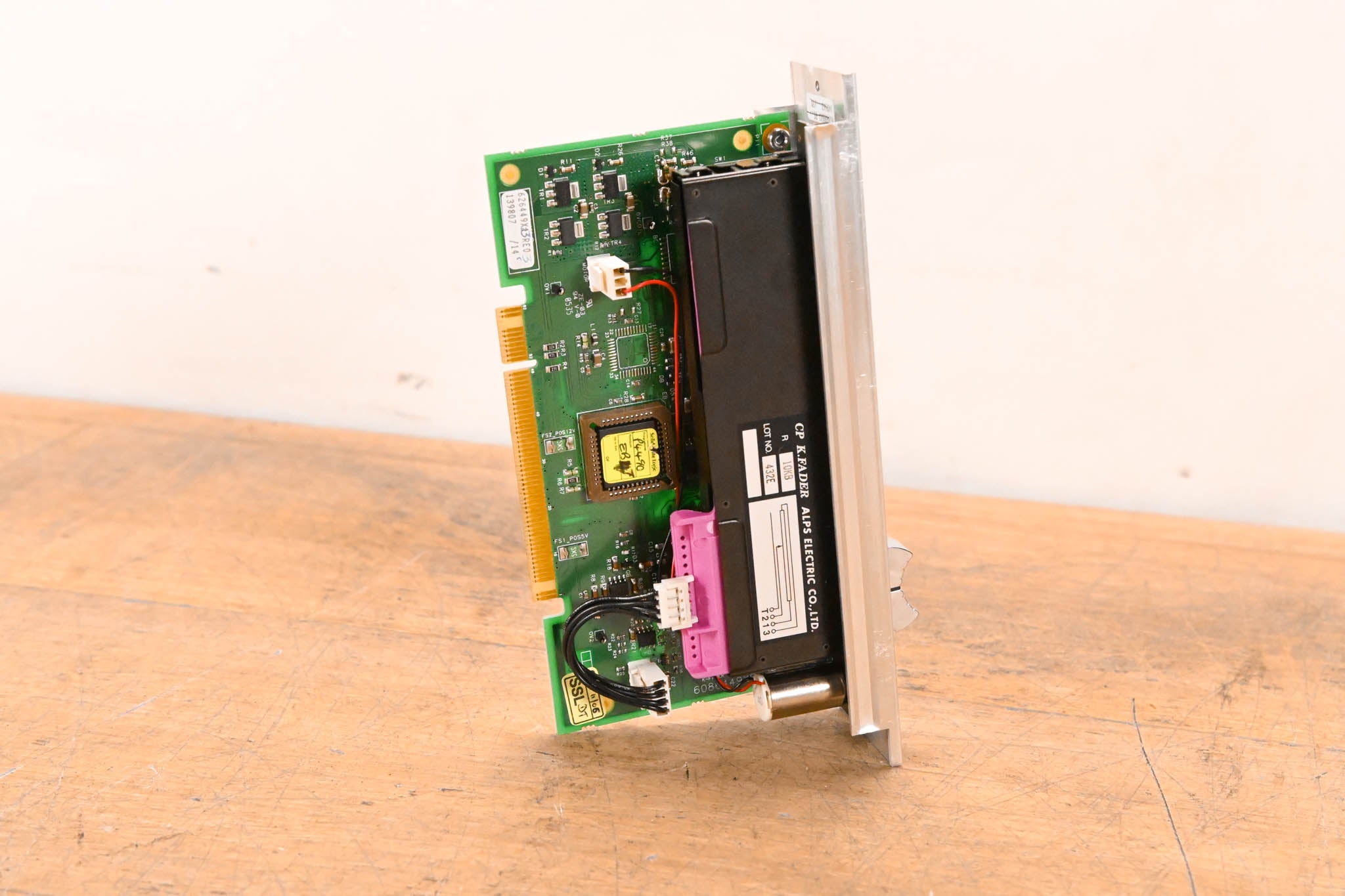 Solid State Logic C300 HD Motorized Fader Module – ALPS K-Fader Assembly