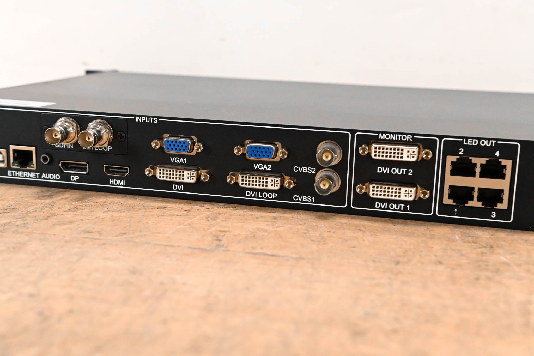 NovaStar VX4S All in One LED Display Controller