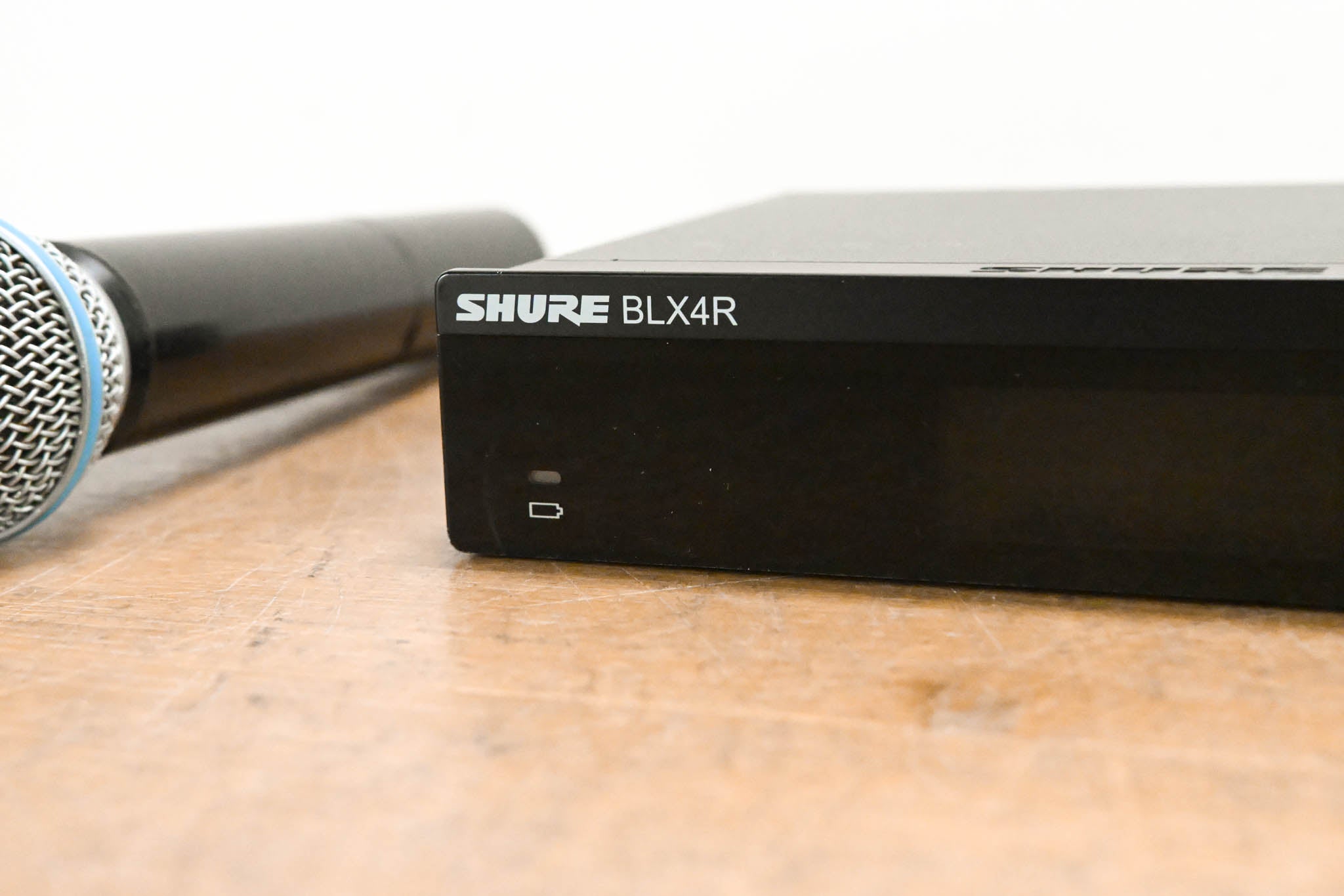Shure BLX24R/B58 Handheld Wireless System - H10 Band (NO POWER SUPPLY)