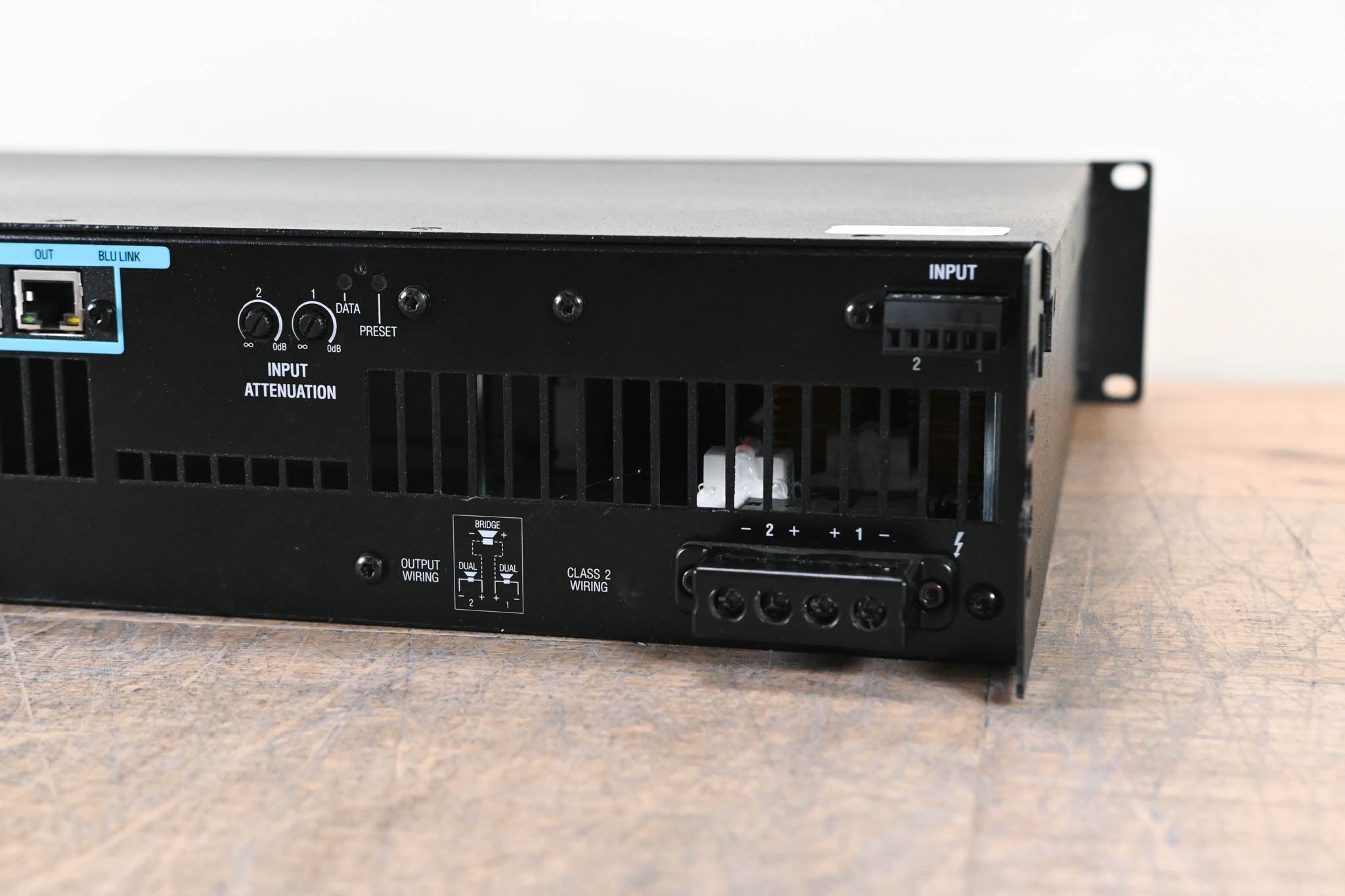 Crown DCi 2|300N DriveCore Install 2-Channel Power Amplifier