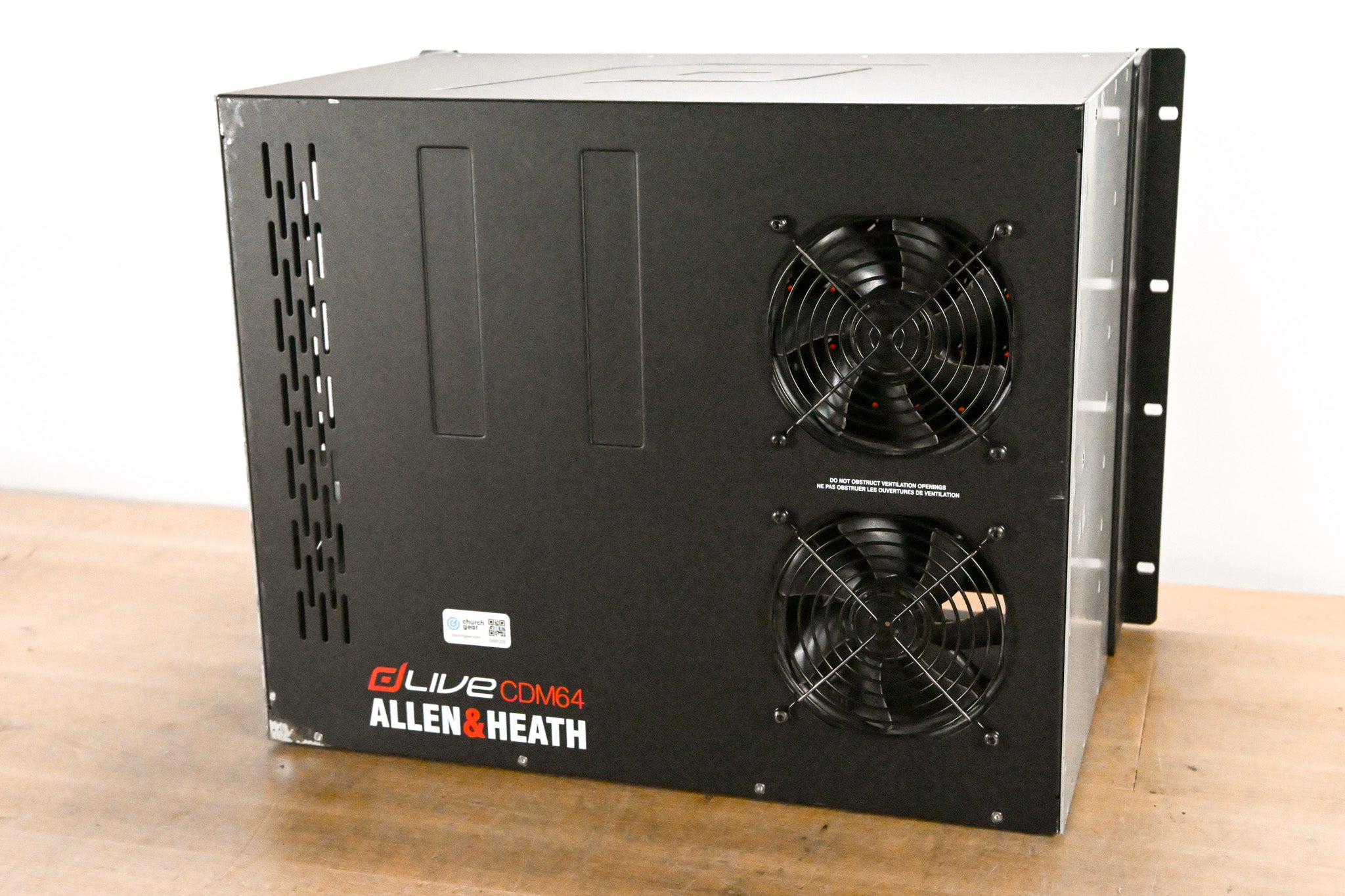 Allen & Heath dLive CDM64 MixRack 64-in/32-out Digital Stage Box