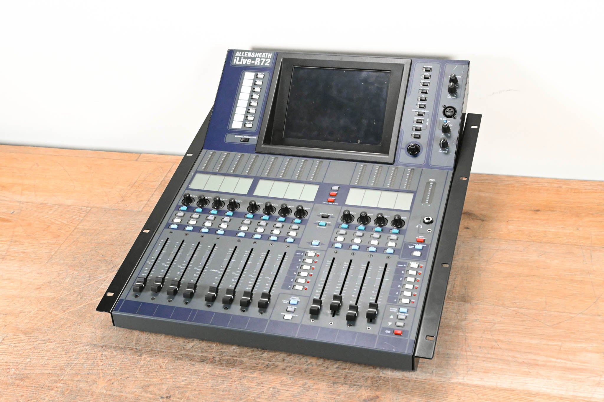 Allen & Heath iLive-R72 Digital Mixing Surface