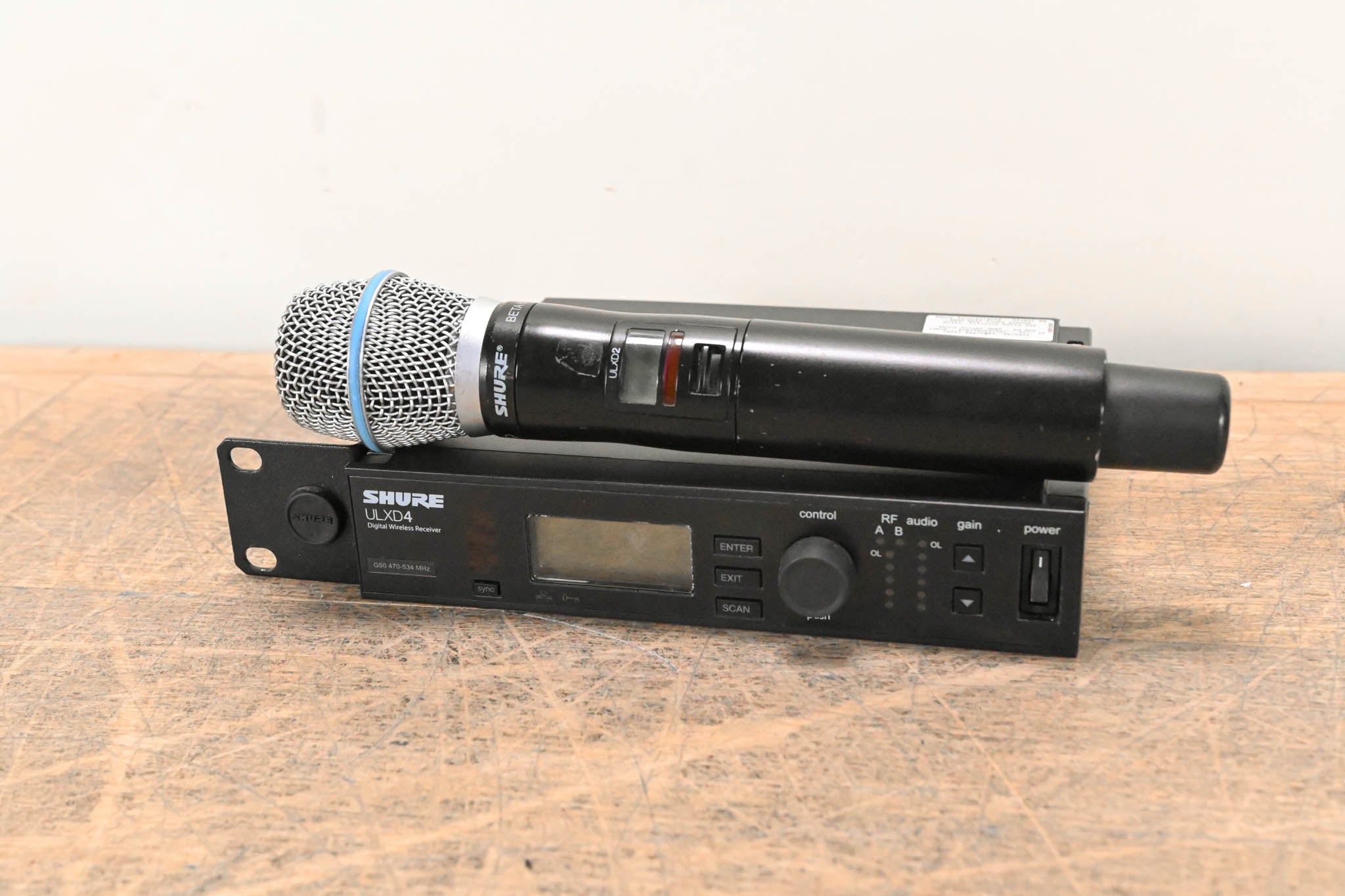 Shure ULXD24/B87A Handheld Wireless System - G50 Range: 470-534 MHz