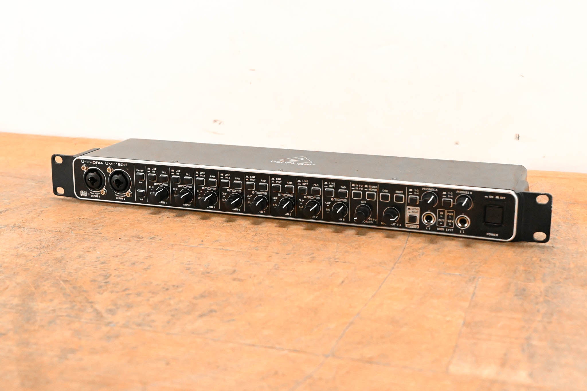 Behringer U-Phoria UMC1820 USB Audio Interface (NO POWER SUPPLY)