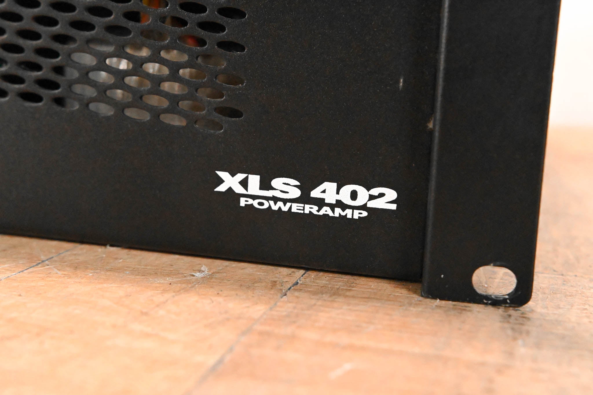 Crown XLS 402 2-Channel Power Amplifier