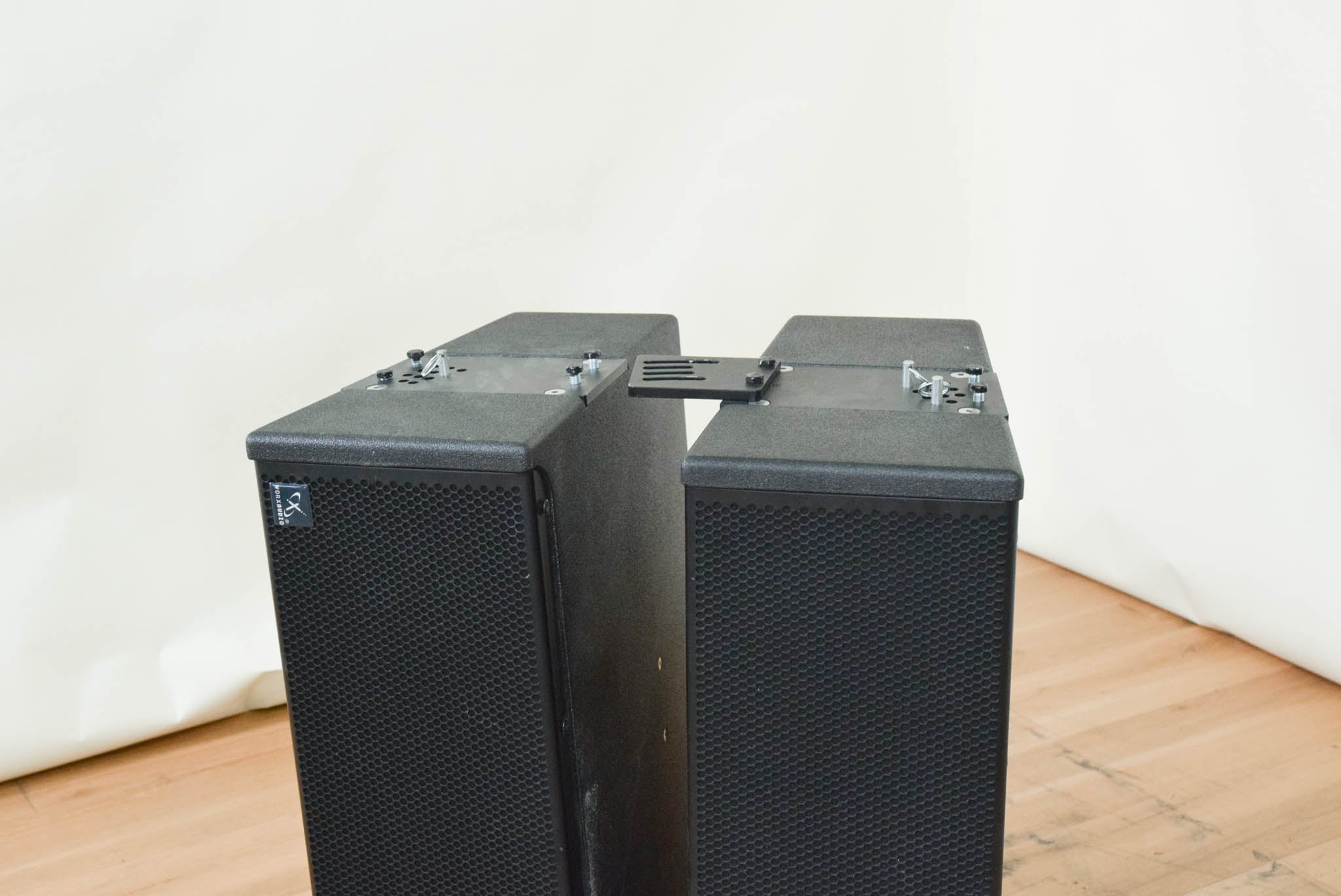 WorxAudio V8i Two-Way Line Array Loudspeaker (PAIR)