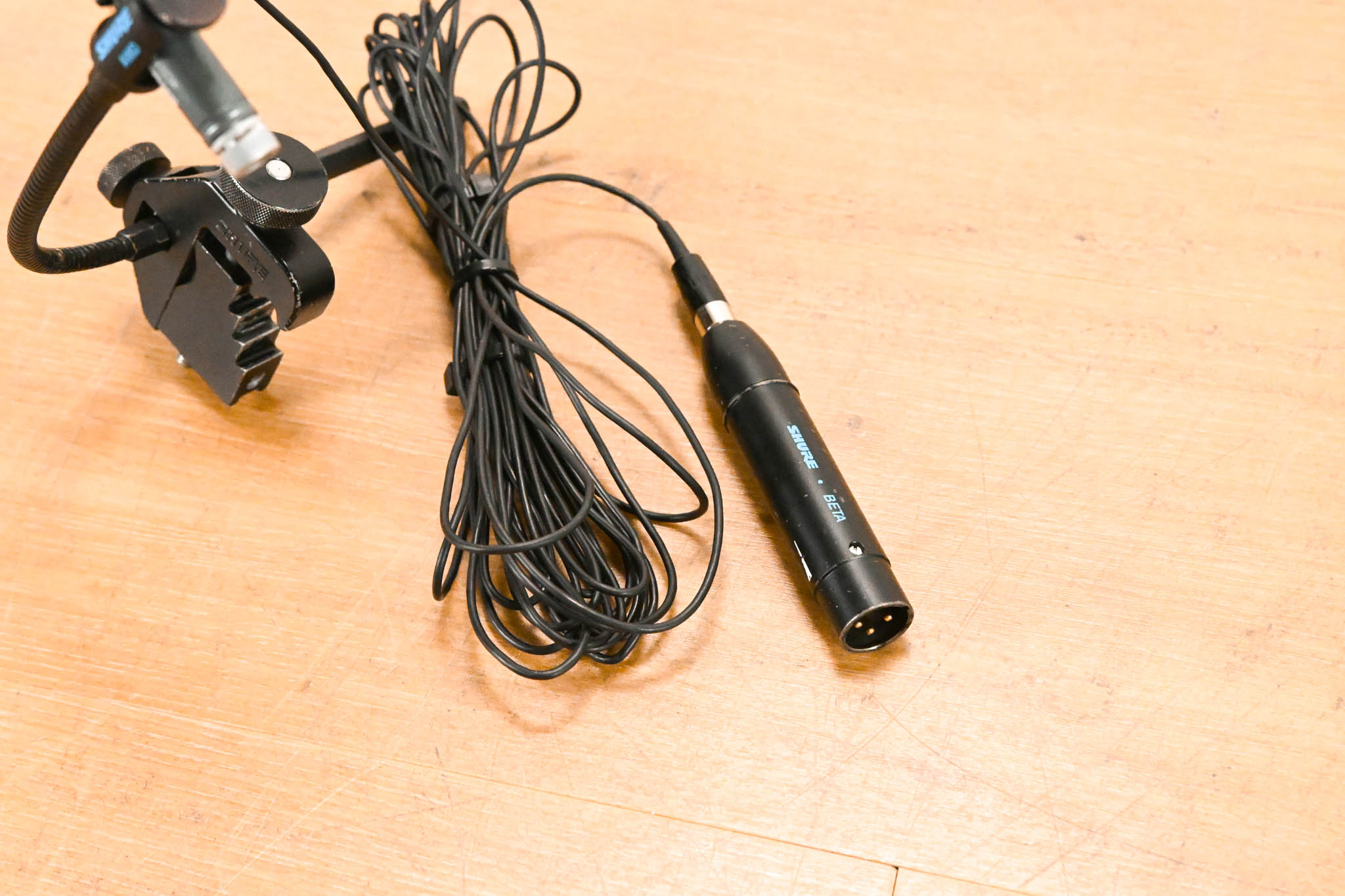Shure 98AD/C Cardioid Condenser Clip-on Gooseneck Drum Microphone