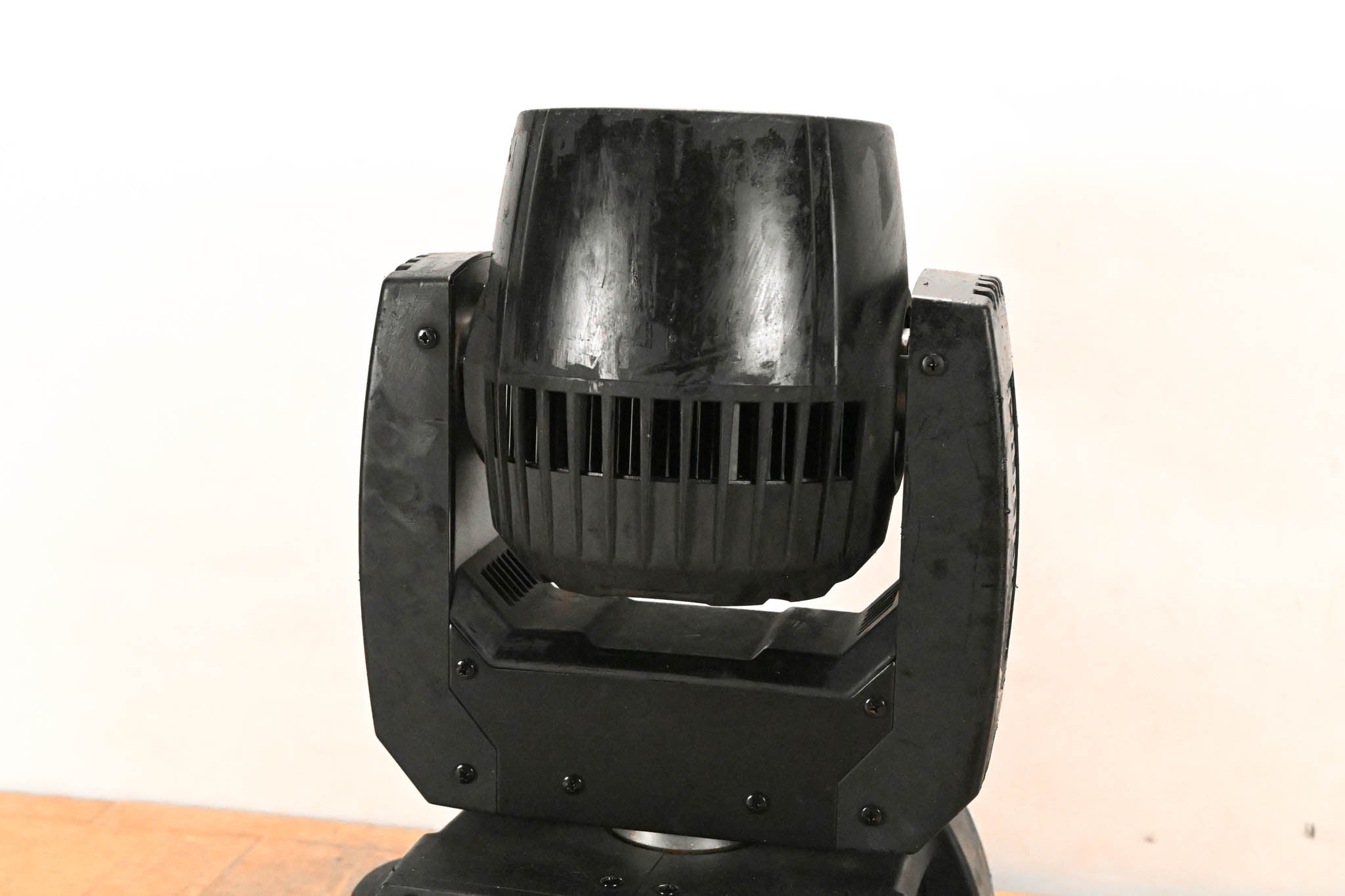 Chauvet Rogue R1 Wash LED Moving Head Light