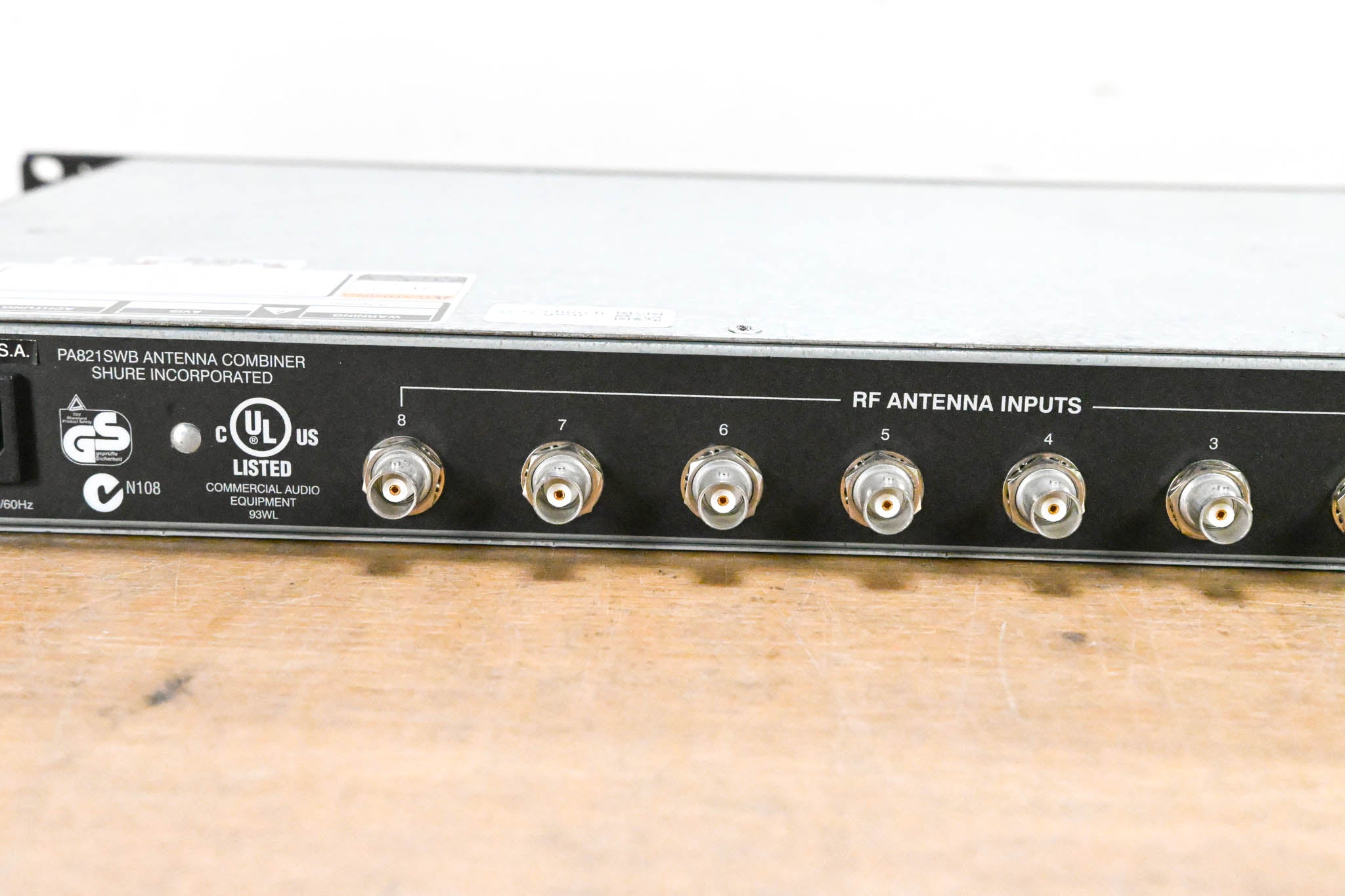Shure PA821SWB PSM Antenna Combiner - 470-952 MHz