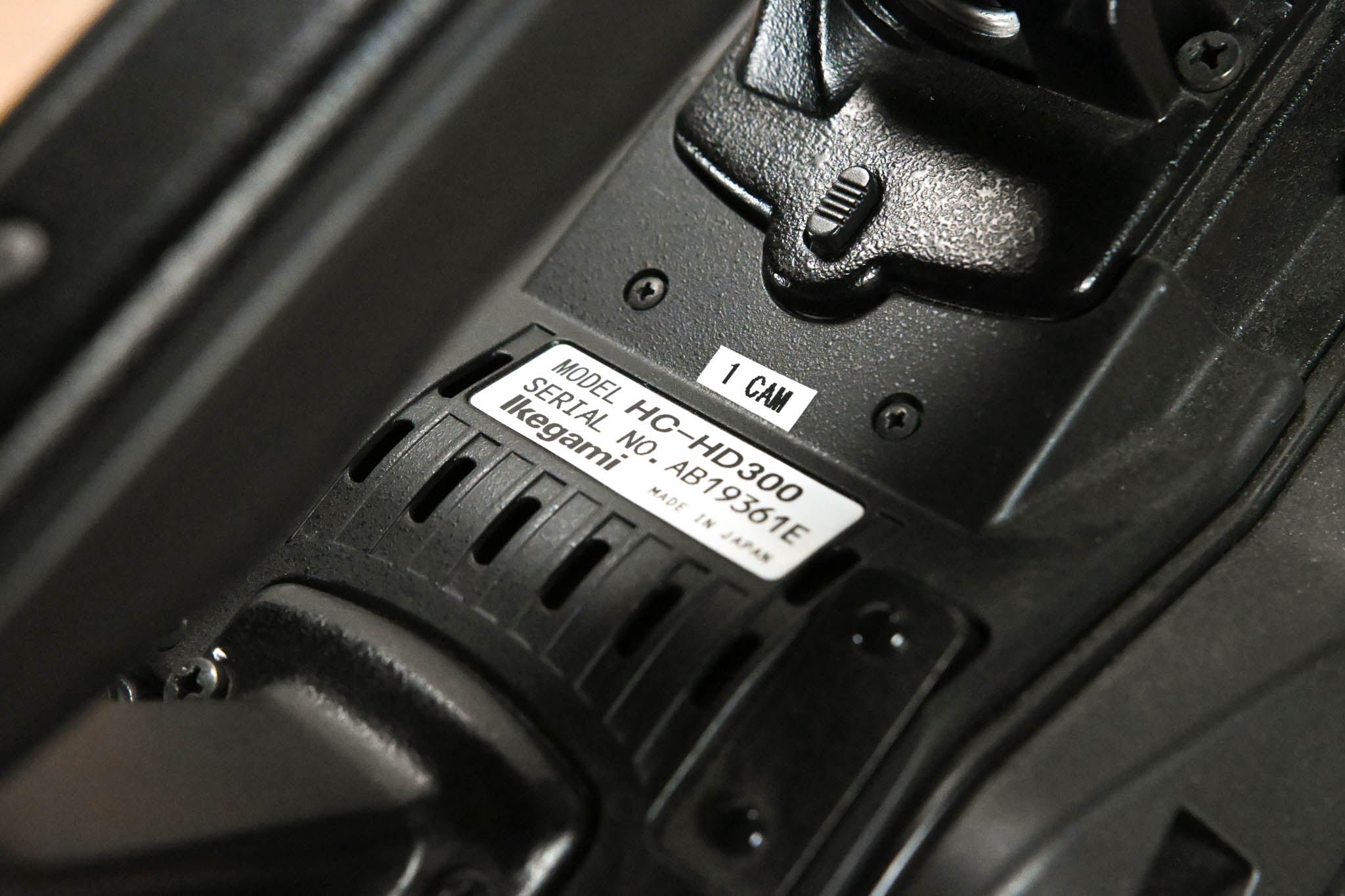 Ikegami HC-HD300 3-CMOS Full HD Camera w/ FA-300 Fiber Adapter