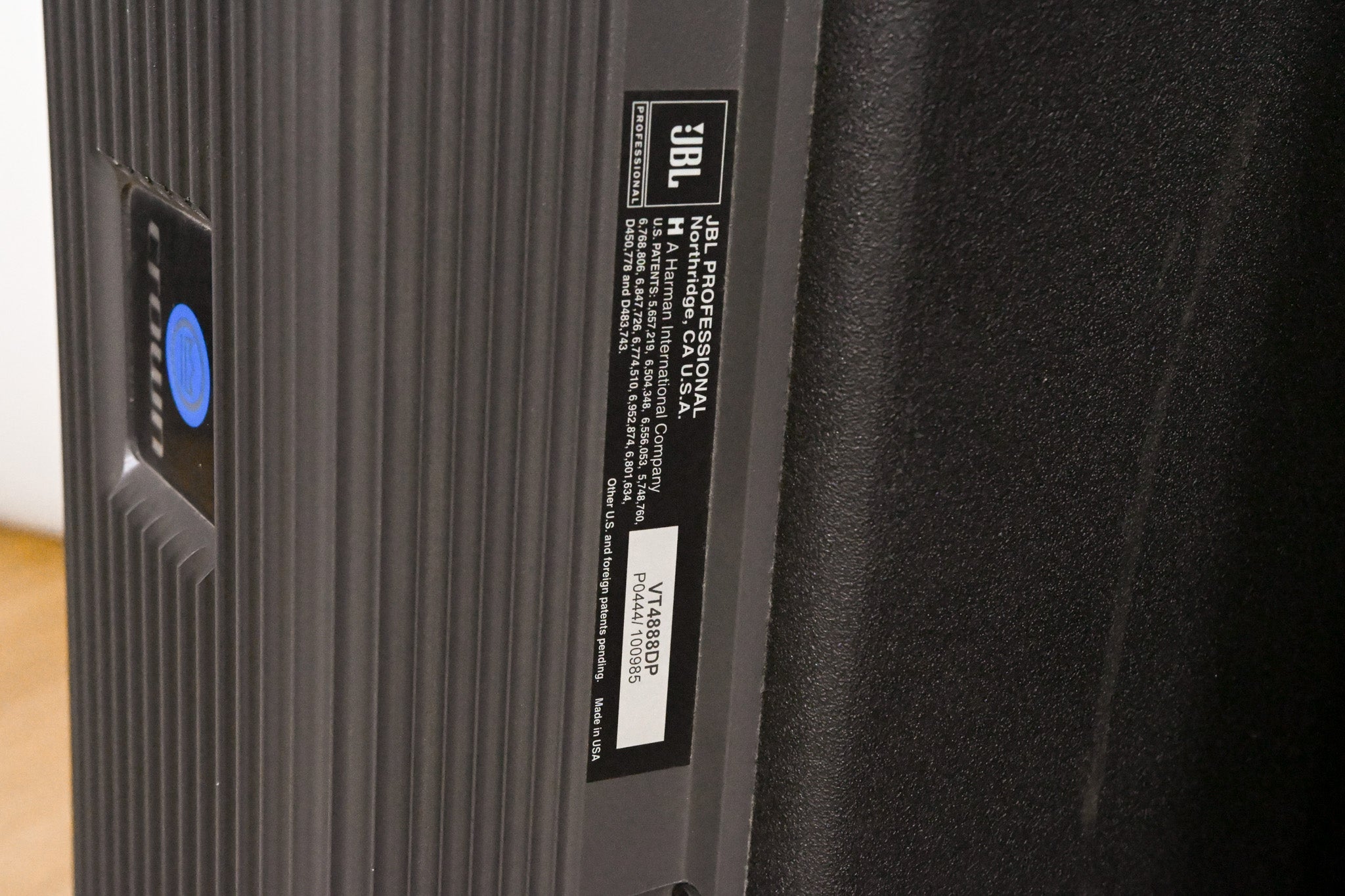 JBL VT4888DP Powered 3-Way Line Array Speaker (PAIR)
