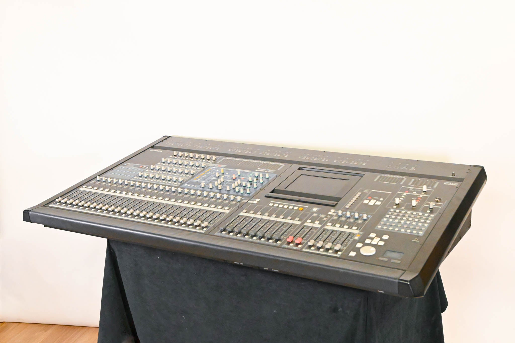 Yamaha PM5D-RH 48-Channel Digital Console