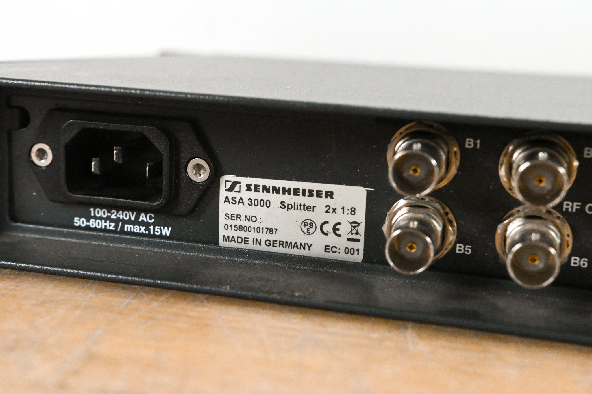 Sennheiser ASA 3000 Active Antenna Splitter