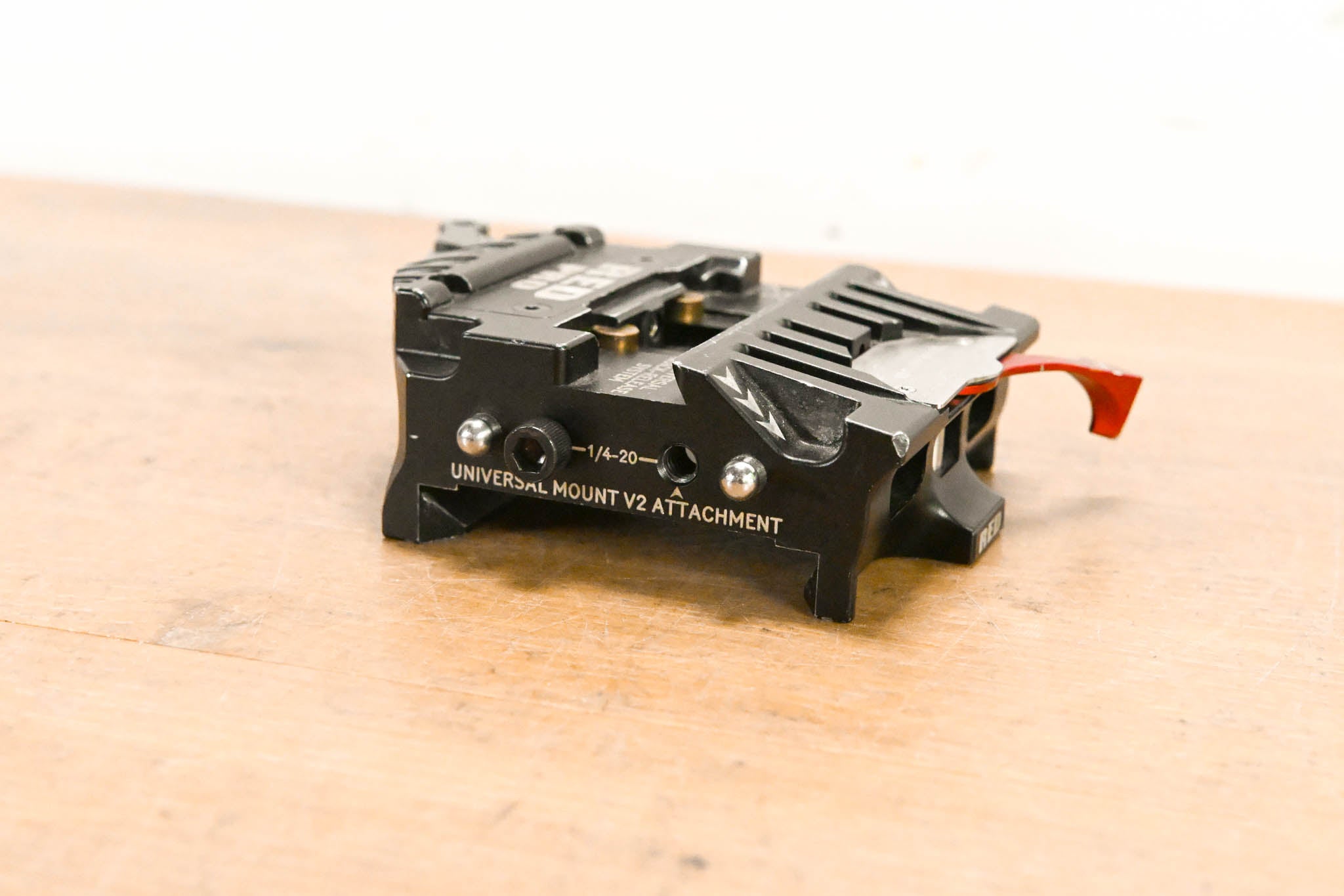 RED Digital Cinema Quick Release Platform (Dovetail)