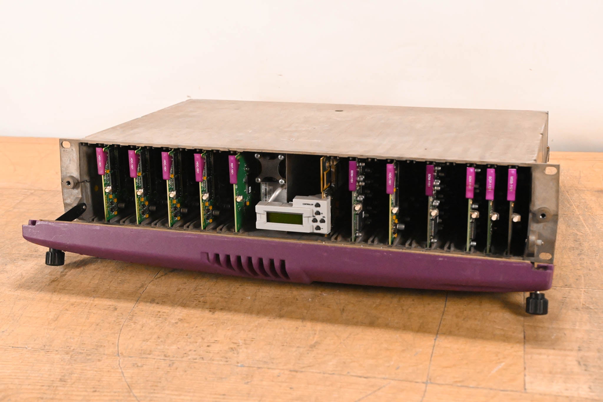 Miranda Densité Housing Frame w/ Cards