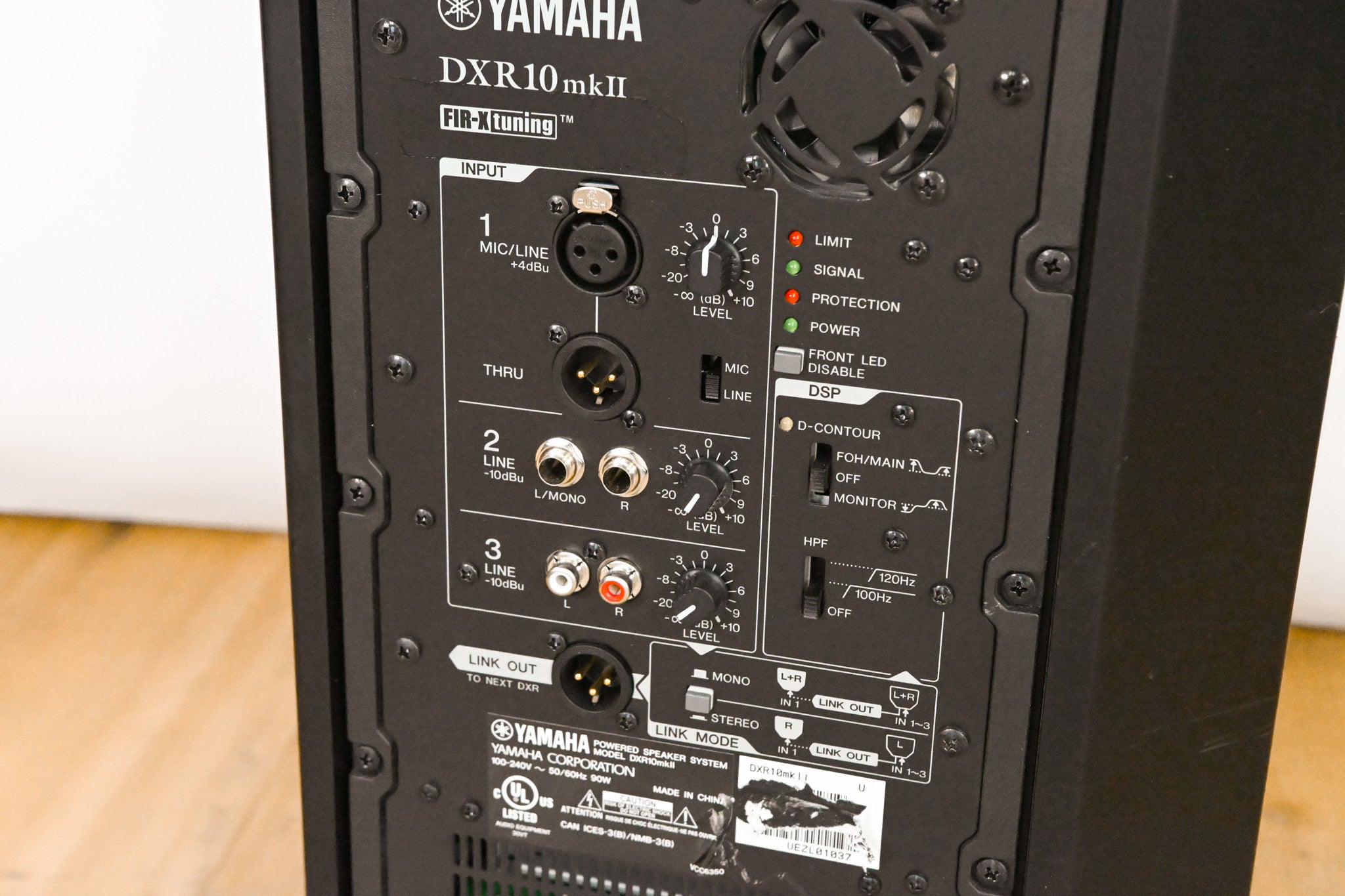 Yamaha DXR10mkII 10" 1,100W Powered PA Speaker