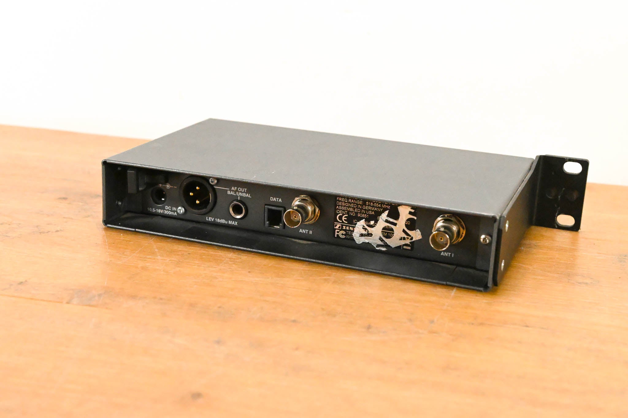 Sennheiser EM 100 G2 Receiver w/ SK 100 G3 Bodypack 518-554 MHz (NO PSU)