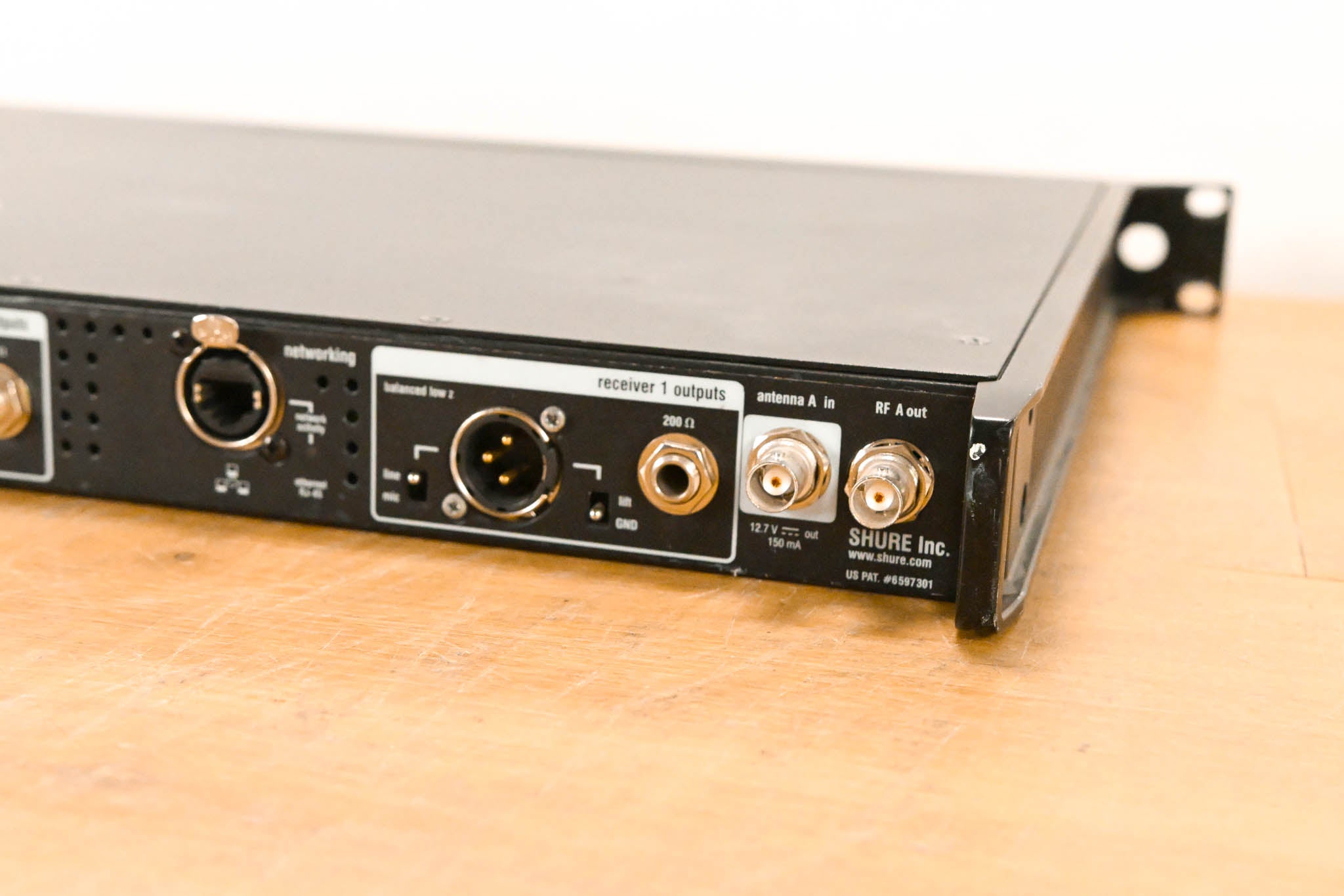 Shure UR4D+ Dual Wireless Receiver with UR2/KSM9 Mic Pair - H4 Band