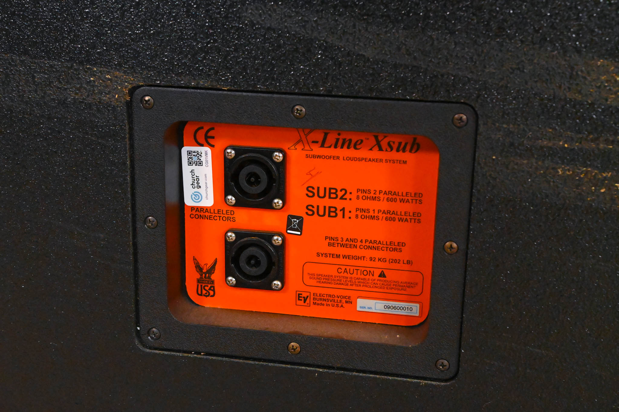 Electro-Voice (EV) Xsub Dual 18" 1200W Subwoofer