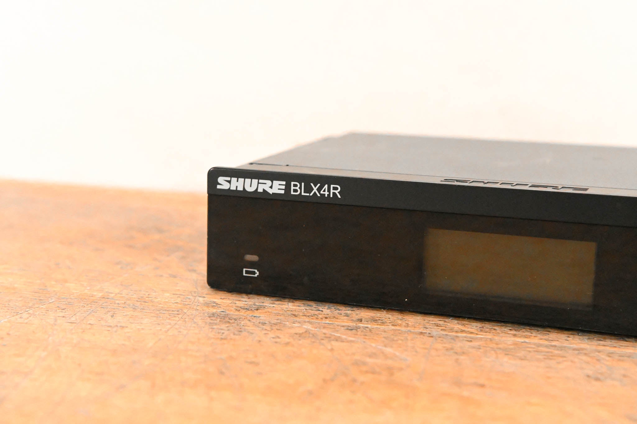 Shure BLX24R/SM58 Handheld Wireless System - H10 Band (NO POWER SUPPLY)