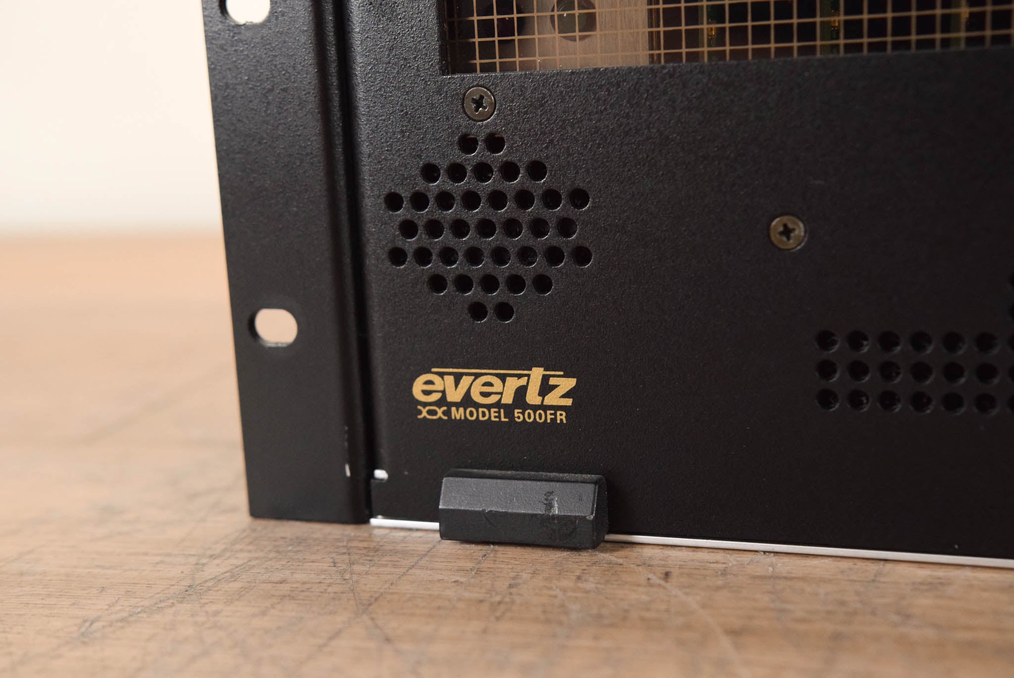 Evertz 500FR Compact High Density Video Distribution Frame with Cards