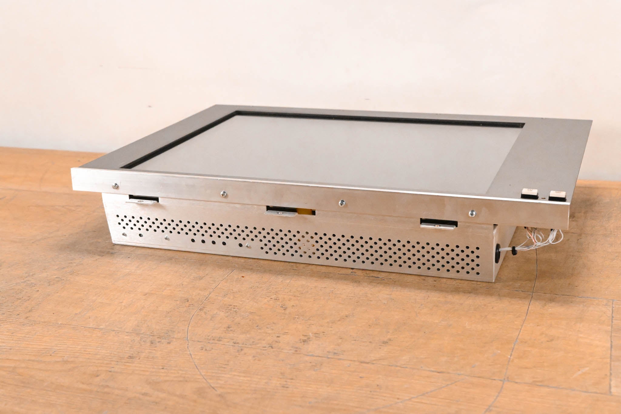 Solid State Logic C300 HD Operator Display (DVI/VGA, EXT K/B & EXT VID)