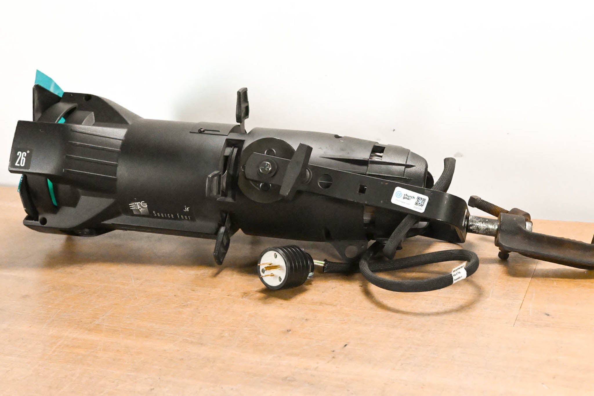 ETC Source Four Jr 26 Degree 575 Ellipsoidal Light
