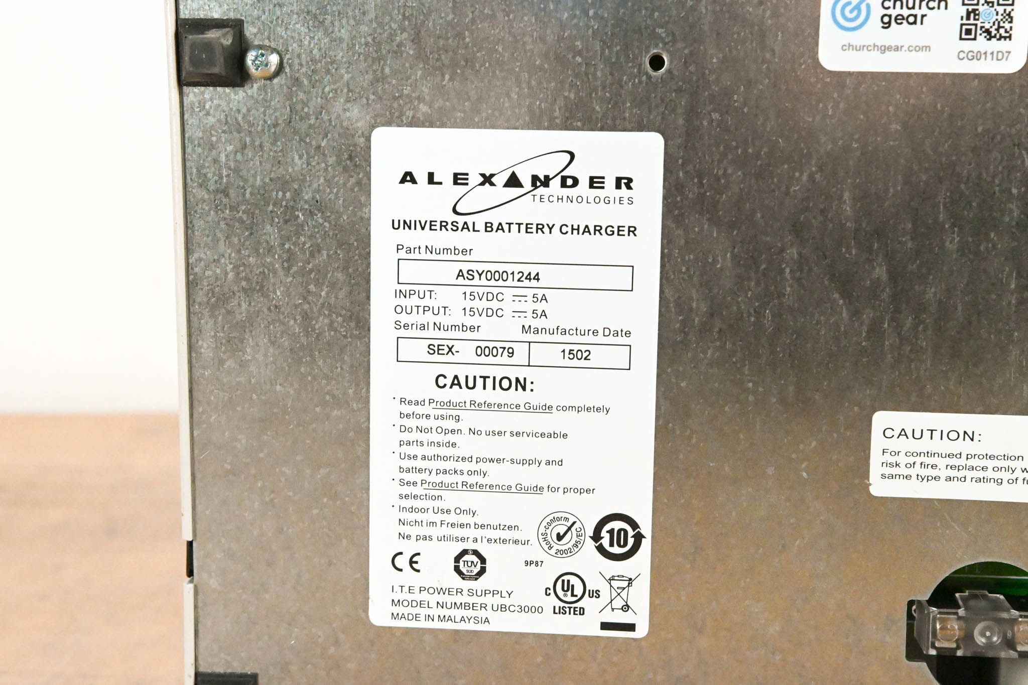 Alexander Technologies UBC3000 Battery Charger w/ Batteries (NO PSU)