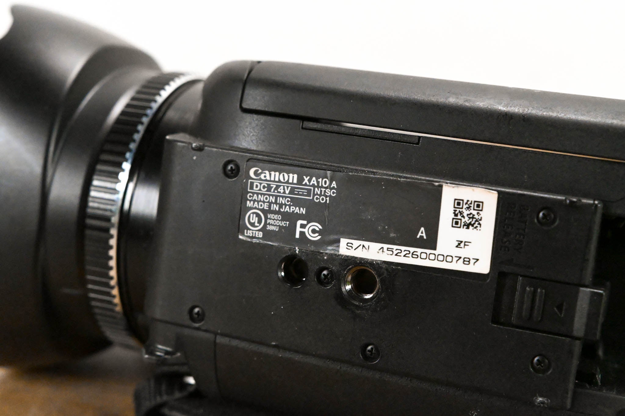 Canon XA10 Full HD Professional Camcorder with XLR Handle