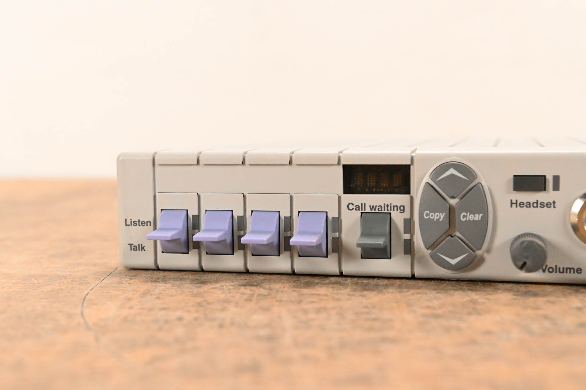 RTS MKP-4 4-Position Rackmount/Desktop Keypanel  - 4 pin
