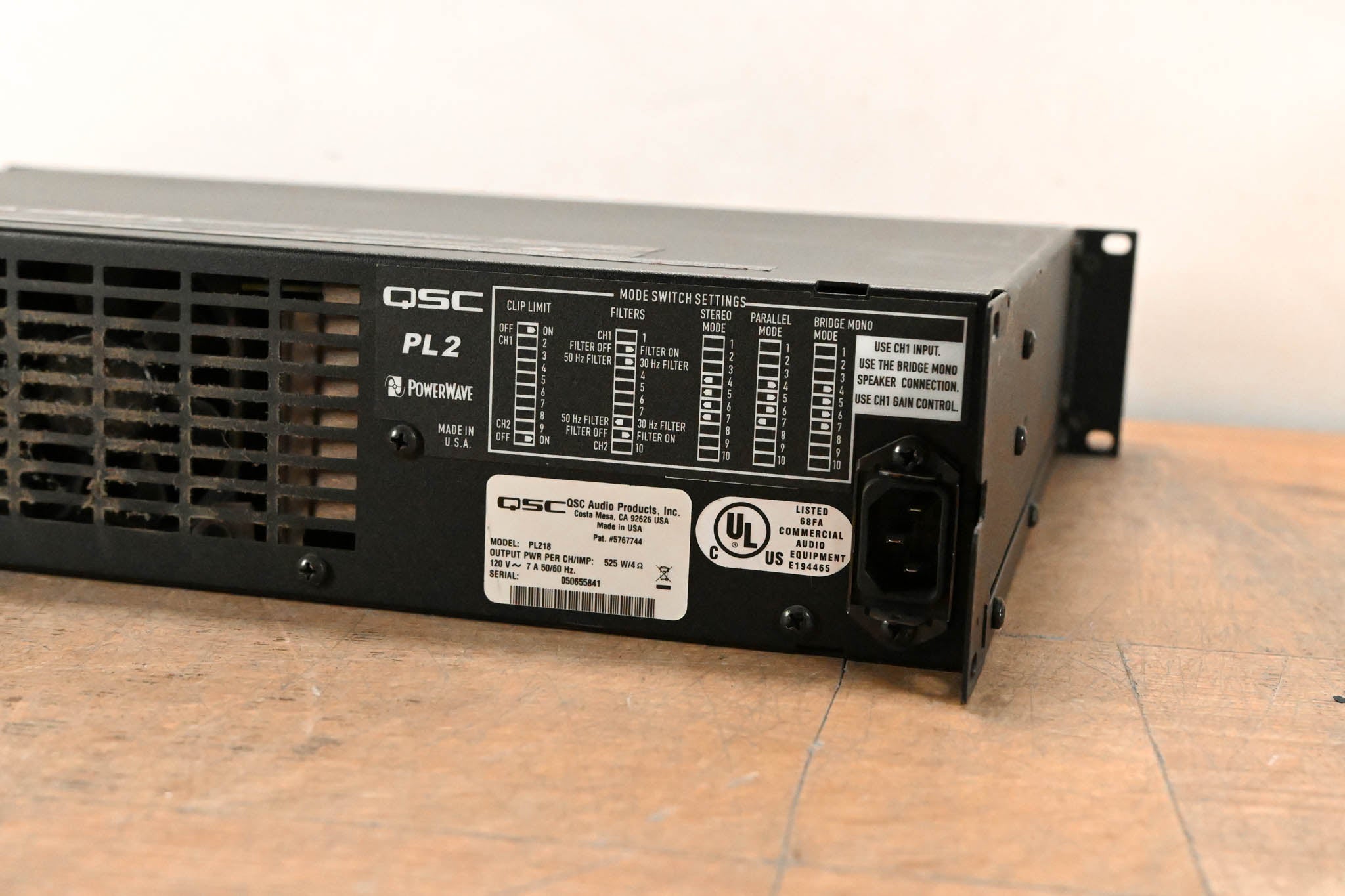 QSC PowerLight 2 PL218 2-Channel Power Amplifier