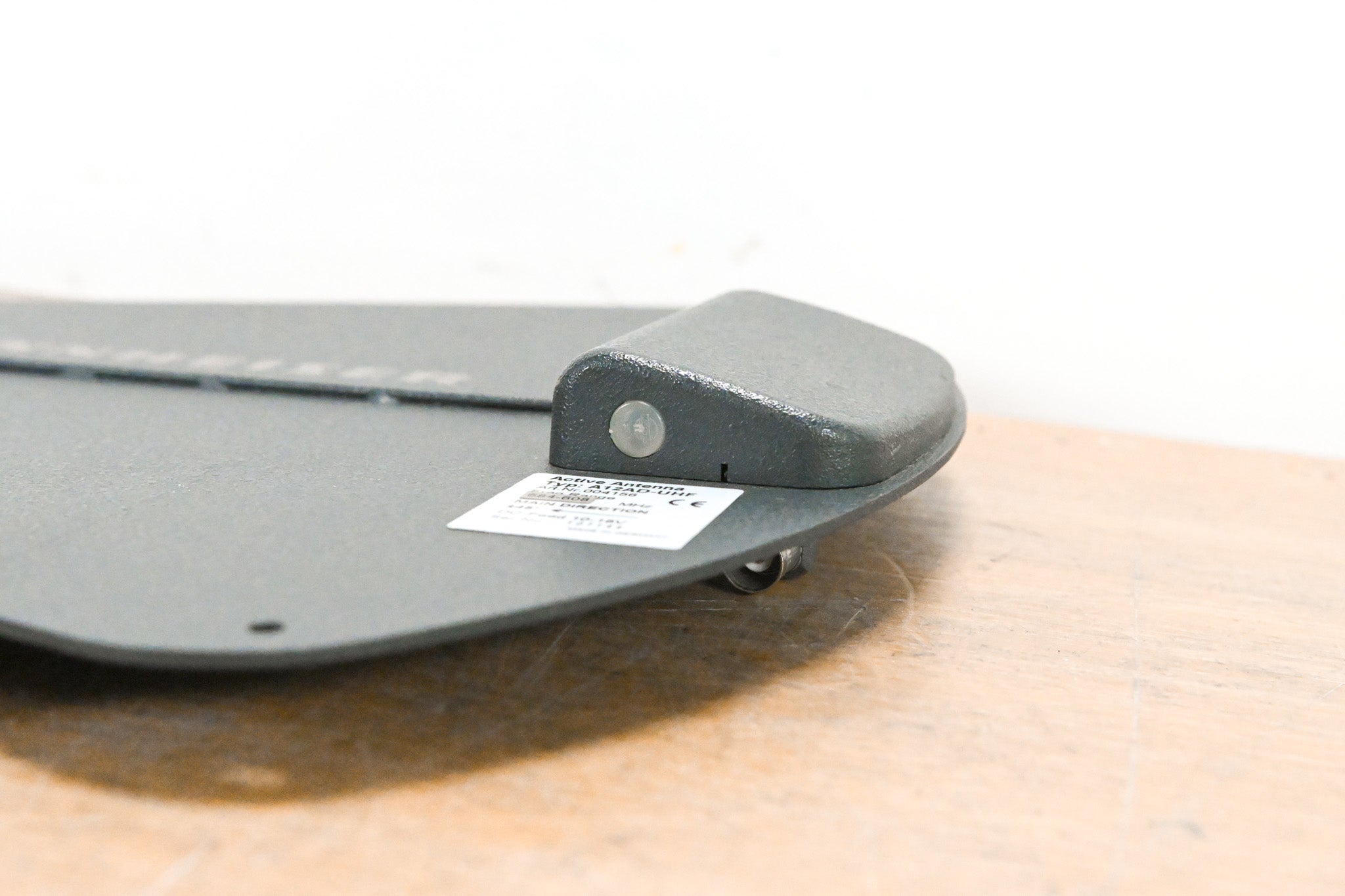 Sennheiser A12AD-UHF Active Antenna 584-608 MHz