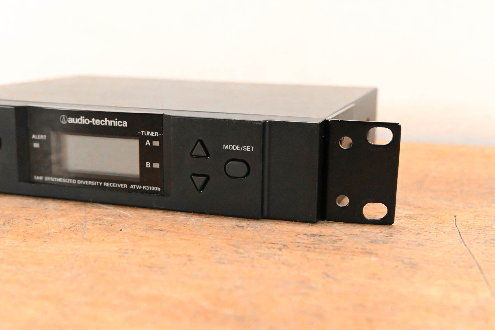 Audio-Technica ATW-R3100bl Receiver w/ Bodypack - 482-507 MHz (NO PSU)