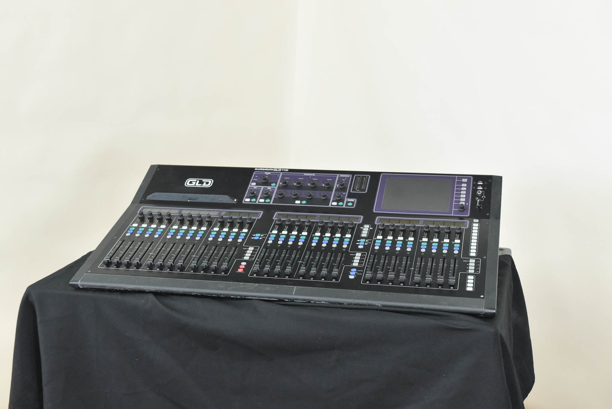 Allen & Heath GLD-112 Compact Digital Mixing Surface