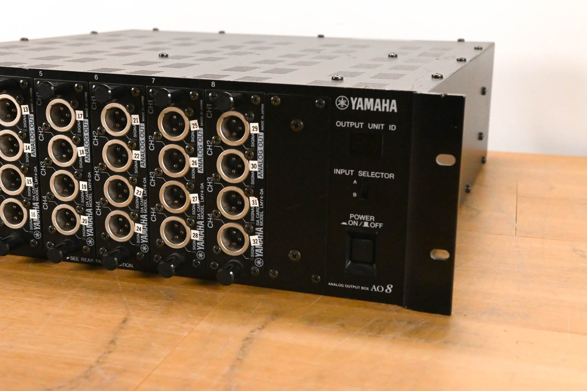 Yamaha AO8-DA8 Analog Output Box