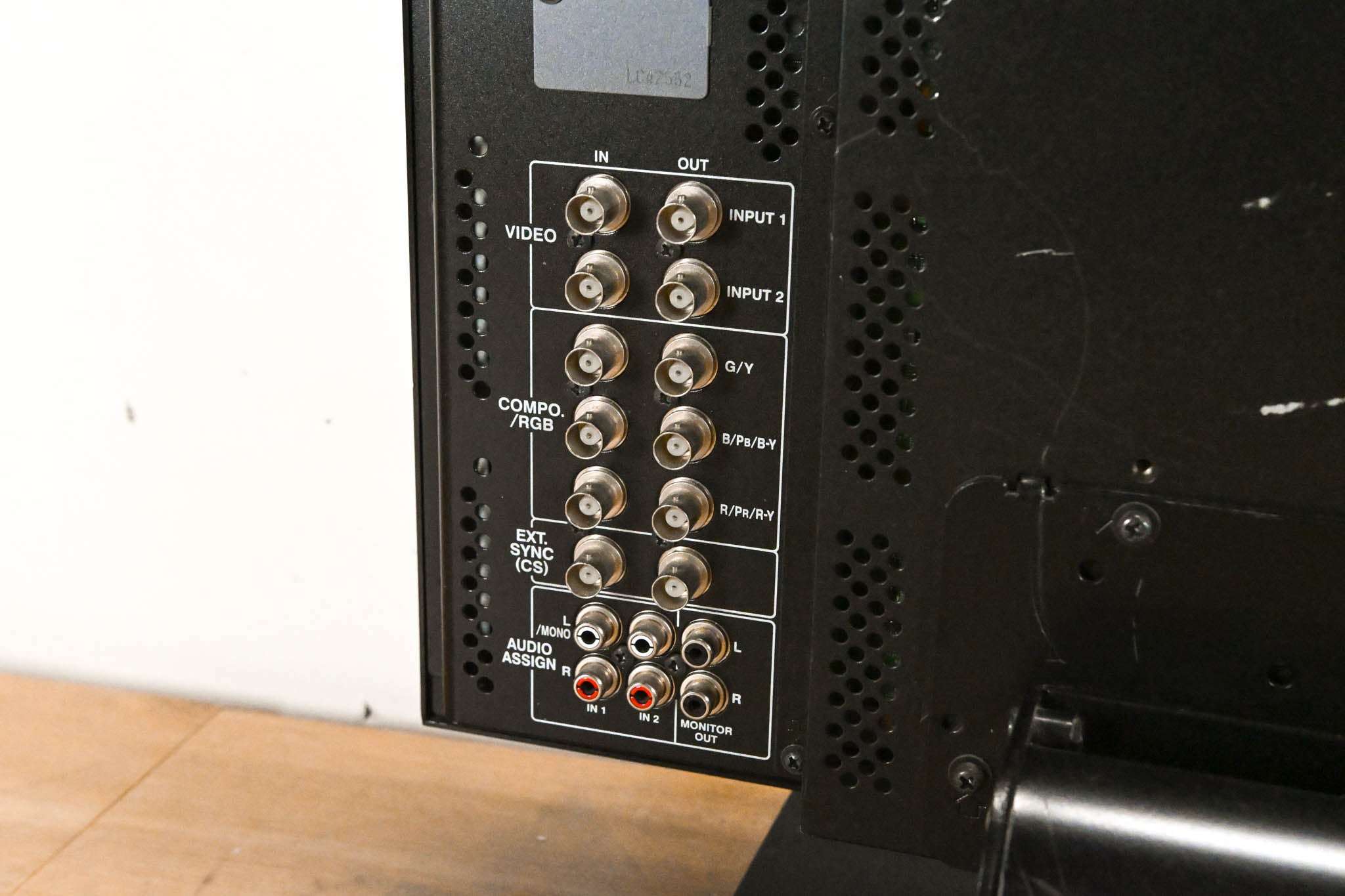 JVC DT-V20L1 20-inch HD Multi-Format Studio Monitor
