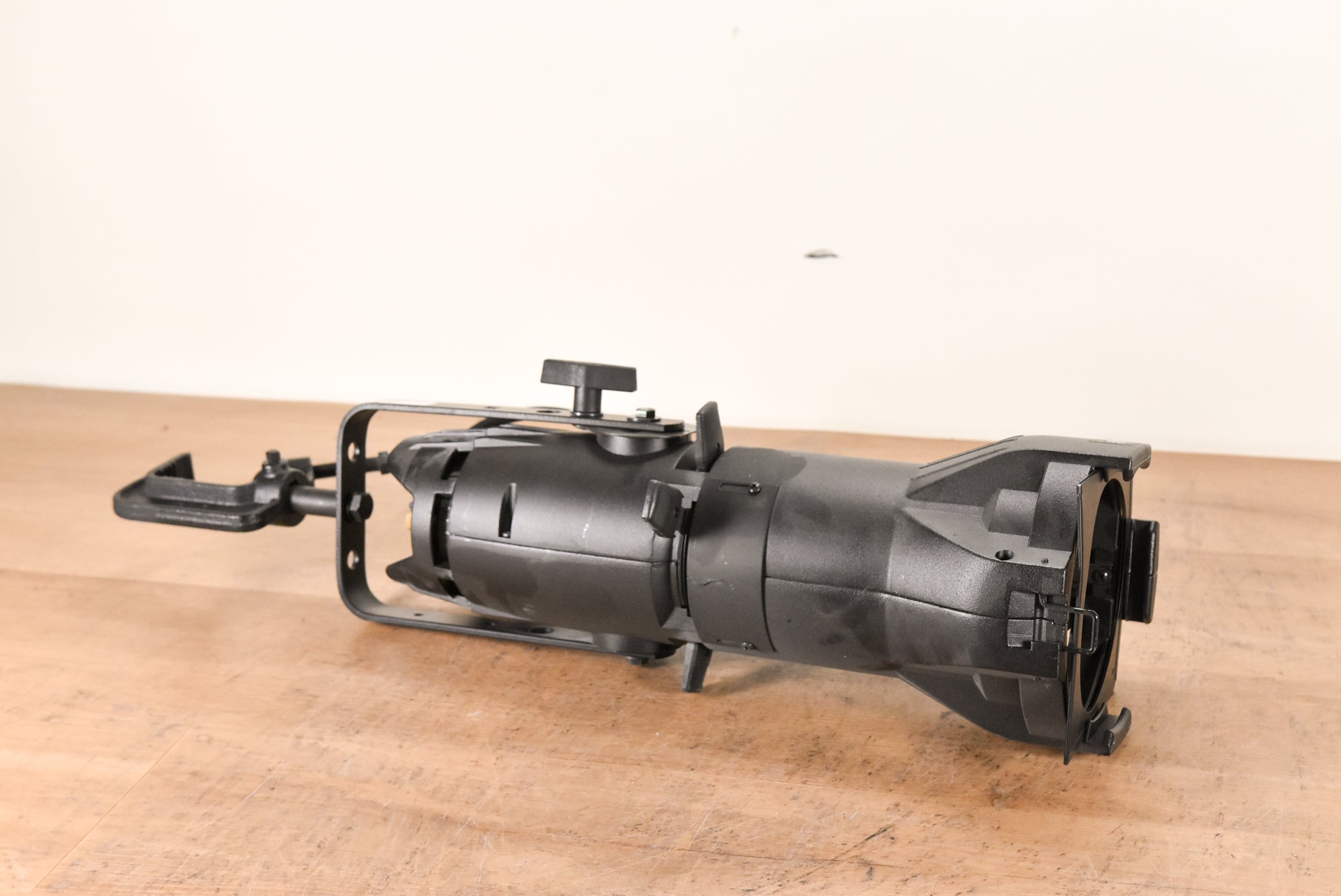 ETC Source Four Jr 26 Degree 575 Ellipsoidal Light