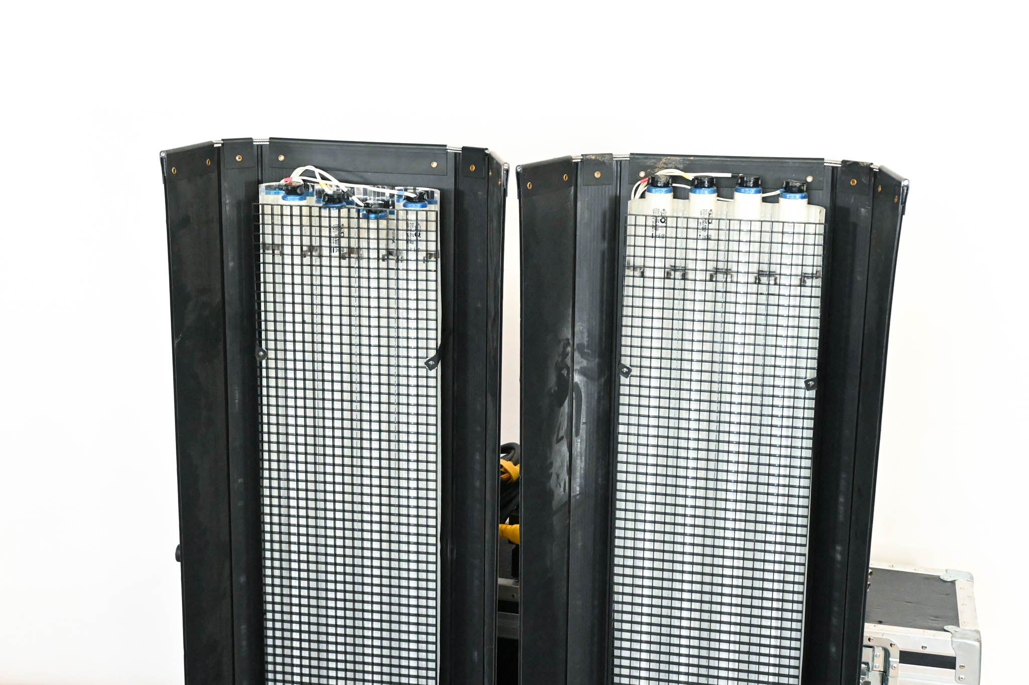 Kino Flo Select 4Bank 2-Light Gaffer Kit