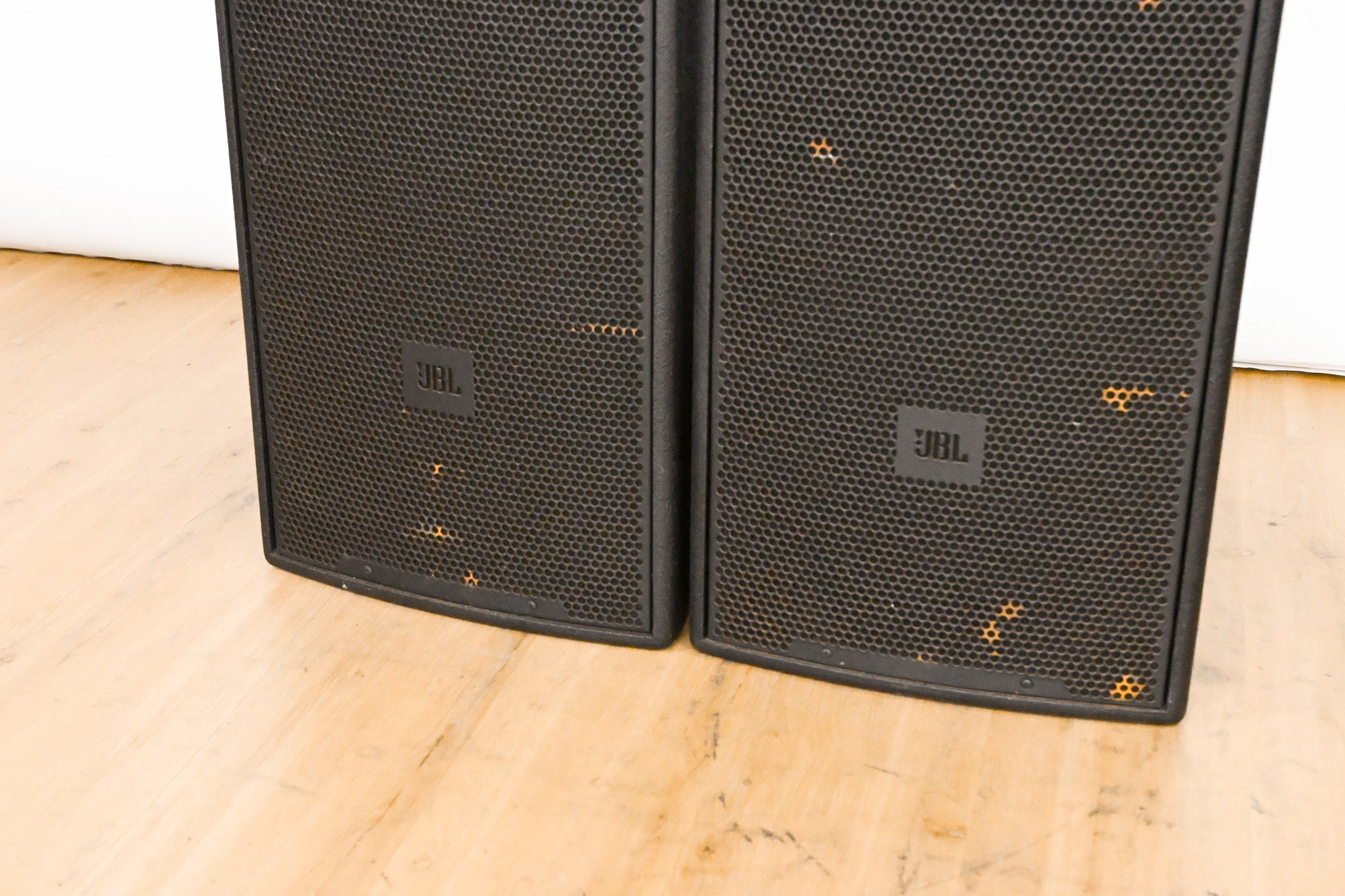 JBL VP7212/64DPAN Powered 12-inch Integrated Loudspeaker (PAIR)