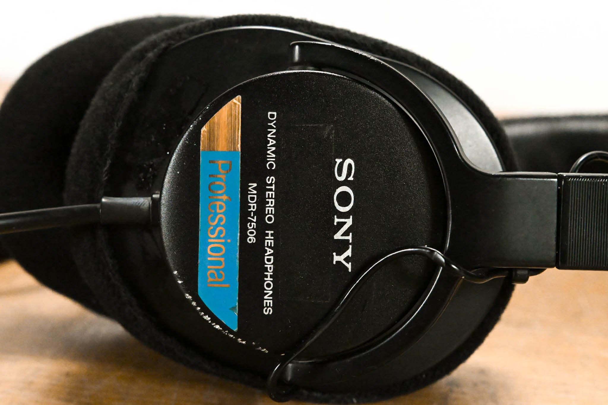 Sony MDR-7506 Professional Stereo Monitor Headphones