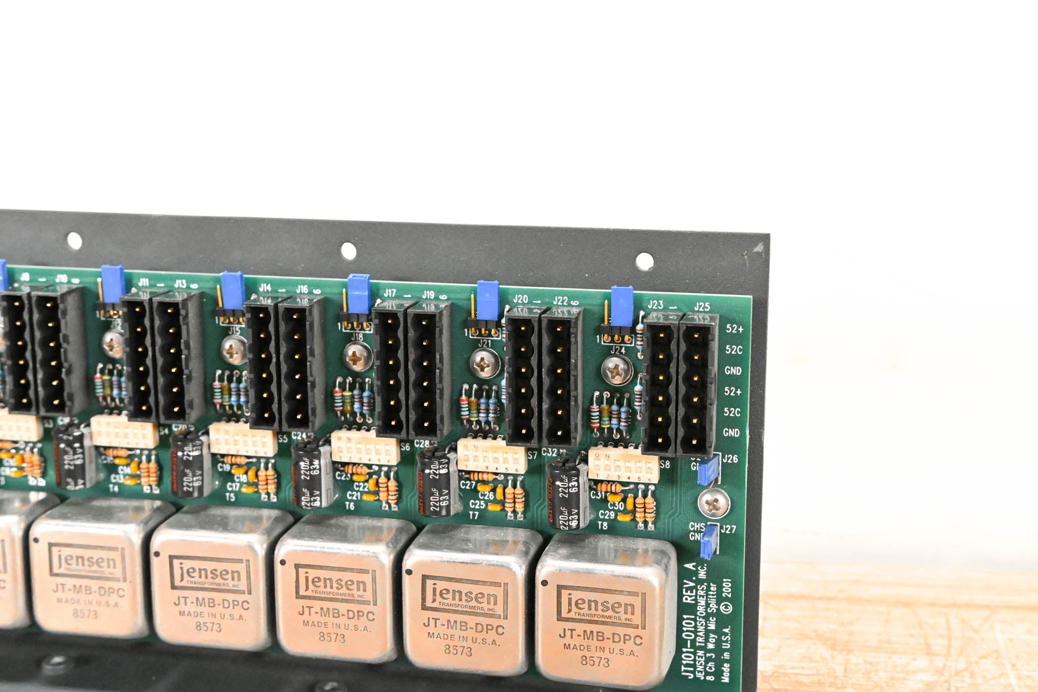 Jensen JT-MS-8N3 8-CH 3-Way Mic Splitter with Phantom Power Circuitry