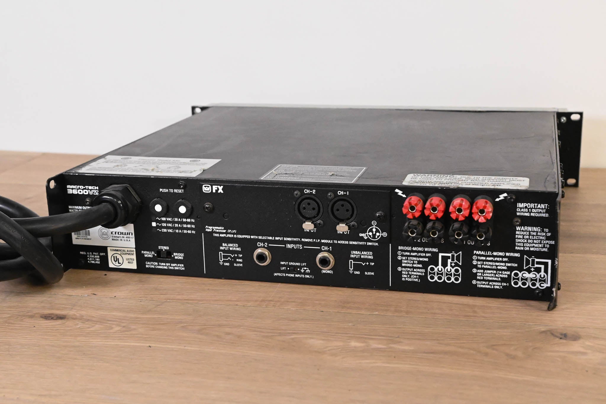 Crown Macro-Tech 3600VZ 2-Channel Power Amplifier