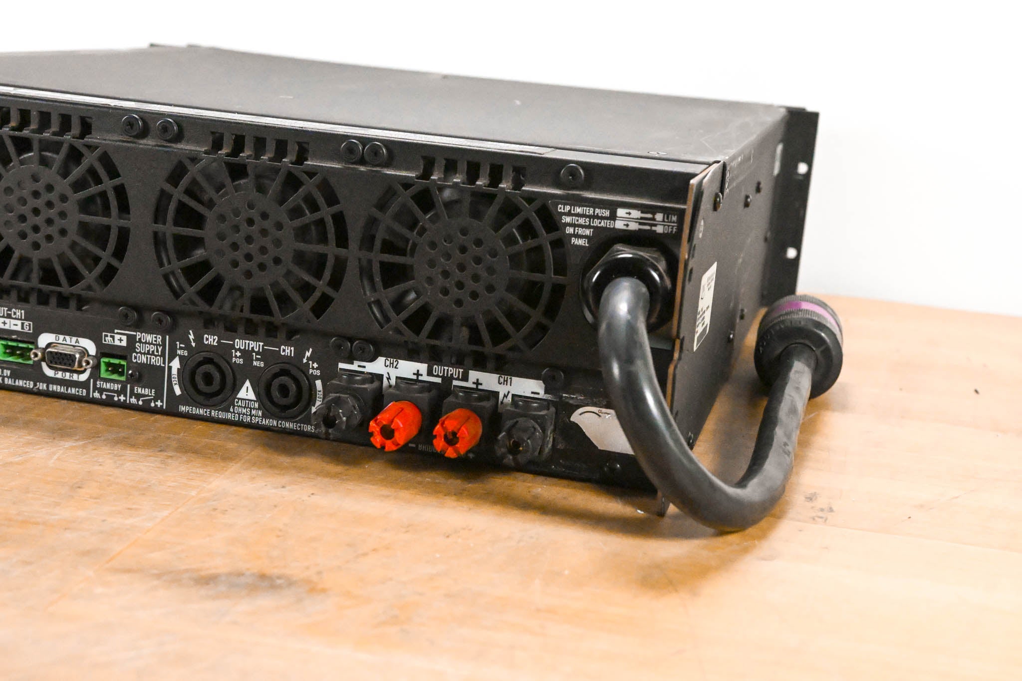 QSC PowerLight 9.0 PFC Power Factor Corrected 2-Channel Power Amplifier